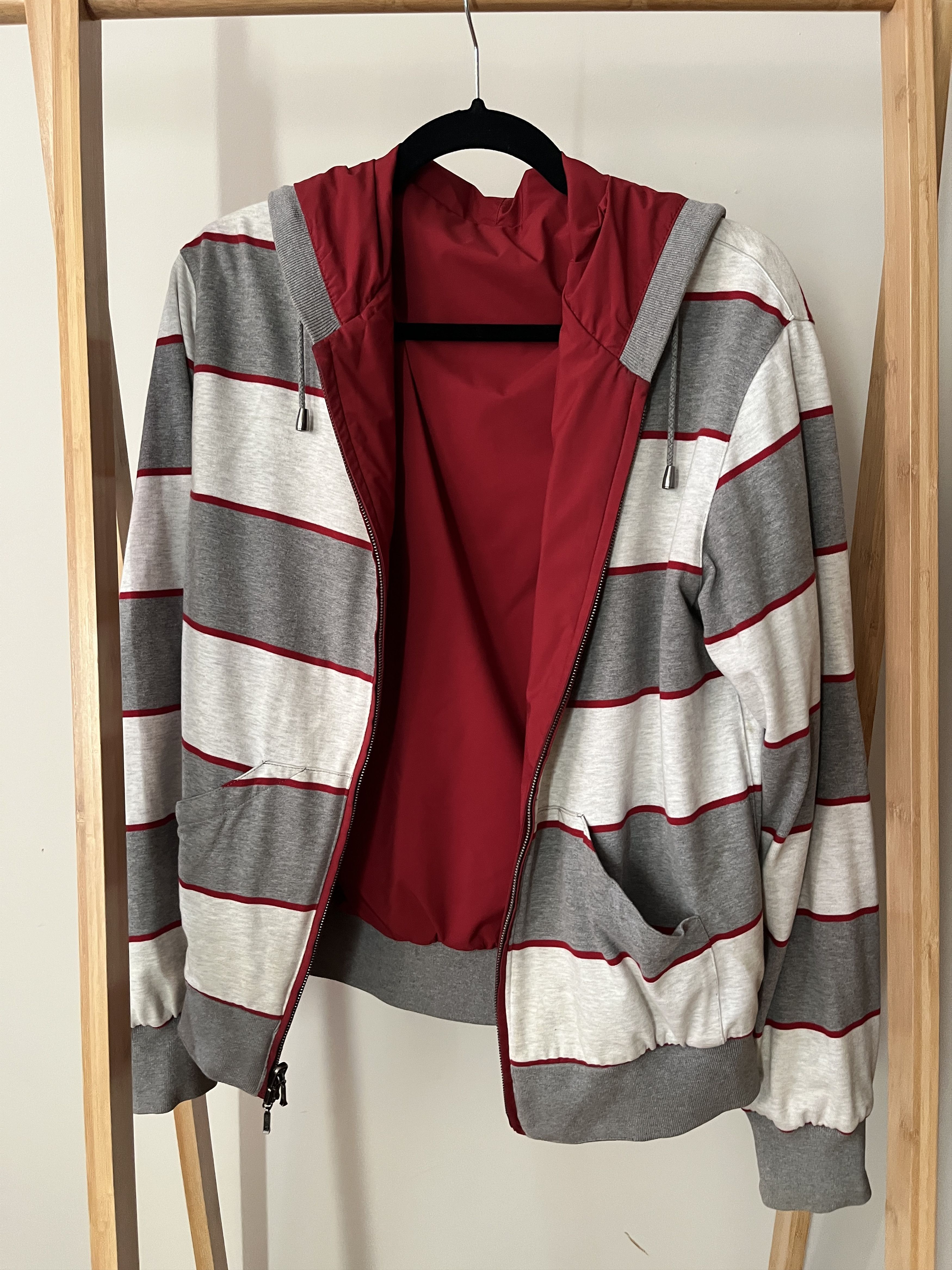 Loro Piana Loro Piana red rain jacket, 48, reversible striped interior Size US M / EU 48-50 / 2 - 3 Thumbnail