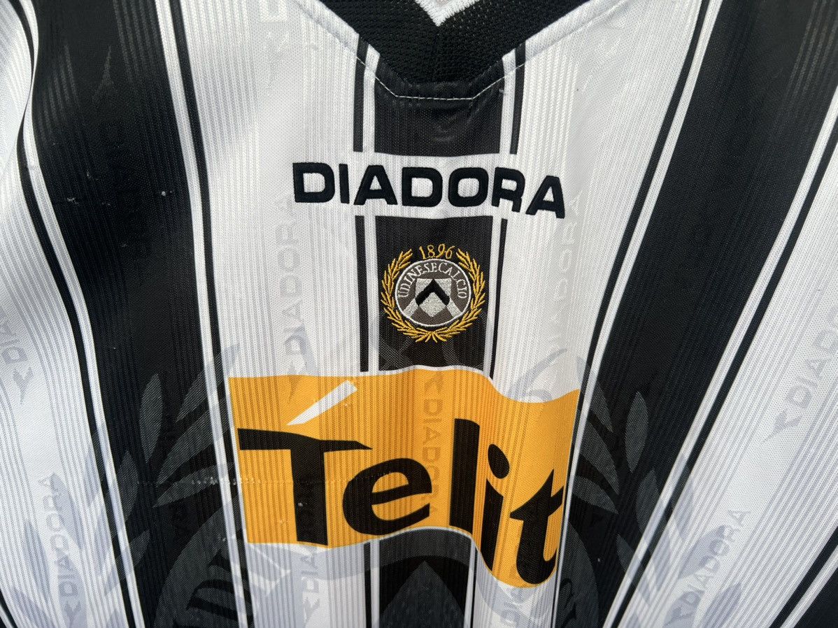 Diadora Vintage Udinese Calcio Diadora Italy 99s Home Soccer Jersey Size US L / EU 52-54 / 3 - 15 Thumbnail