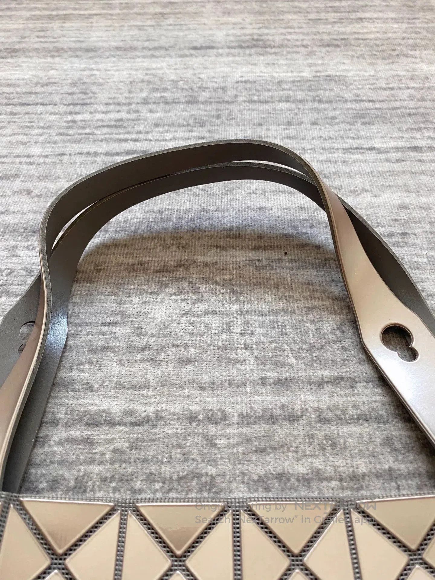 Issey Miyake Issey Miyake Metallic Gray Tote Bag. Size ONE SIZE - 7 Thumbnail