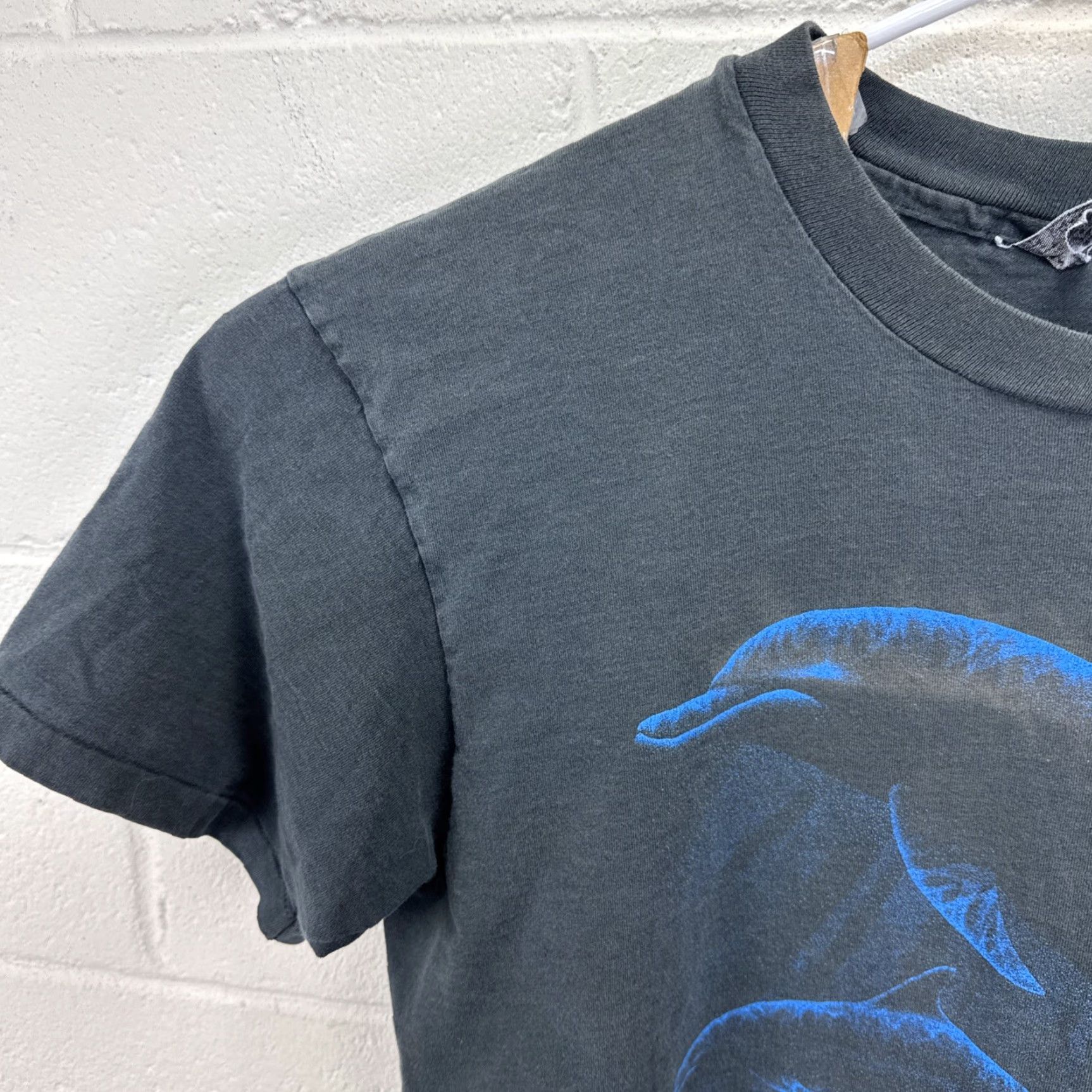 Vintage VINTAGE Myrtle Beach USA 90s Dolphin T-Shirt Large Black Cotton Crew Neck Short Sleeve Men Shirt Size US L / EU 52-54 / 3 - 5 Thumbnail