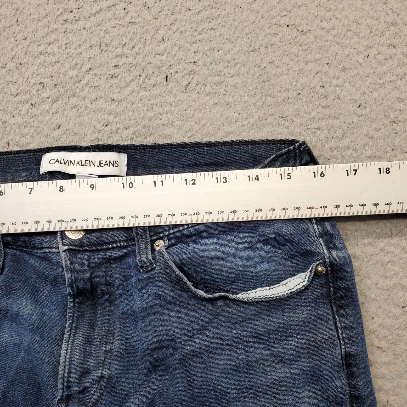 Calvin Klein Calvin Klein Jeans Womens 32x32 Blue Denim Medium Wash Streetwear Straight Leg Jeans Size 24" / US 00 / IT 34 - 6 Thumbnail