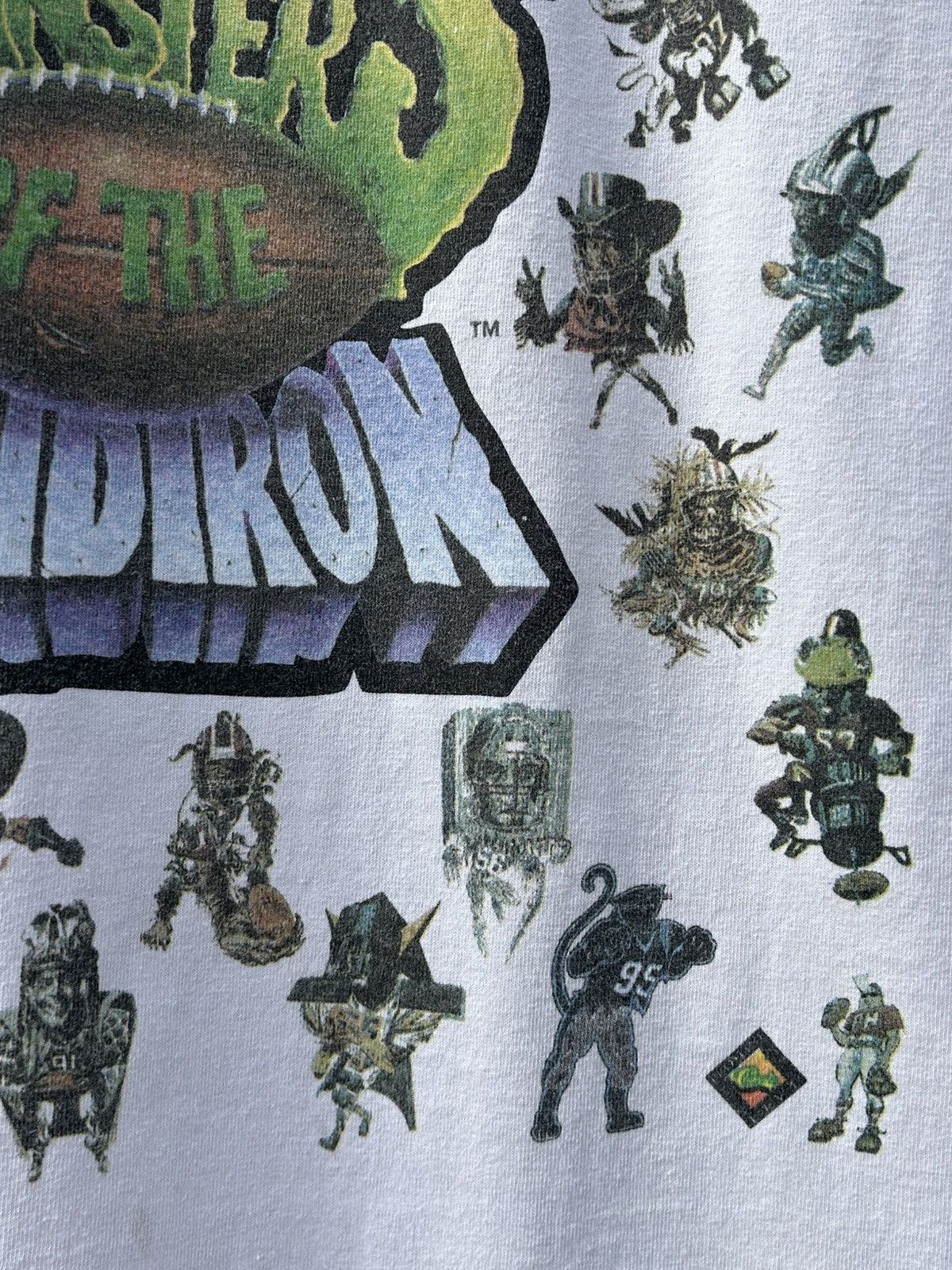 NFL 90’s NFL Monsters of the Gridiron Coca Cola Coke Vintage Tee Size US XL / EU 56 / 4 - 4 Thumbnail