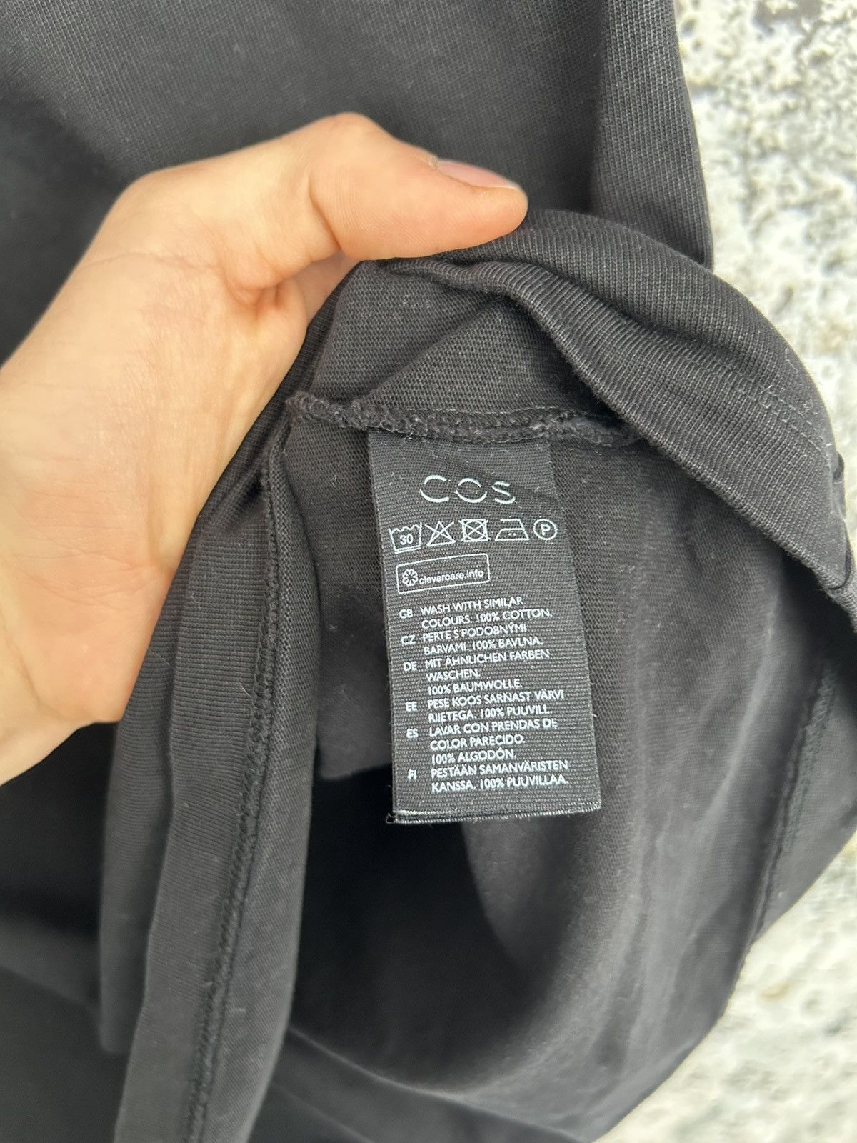Designer COS Black Blank Tee Designer Streetwear Avant Garde Size US S / EU 44-46 / 1 - 4 Thumbnail