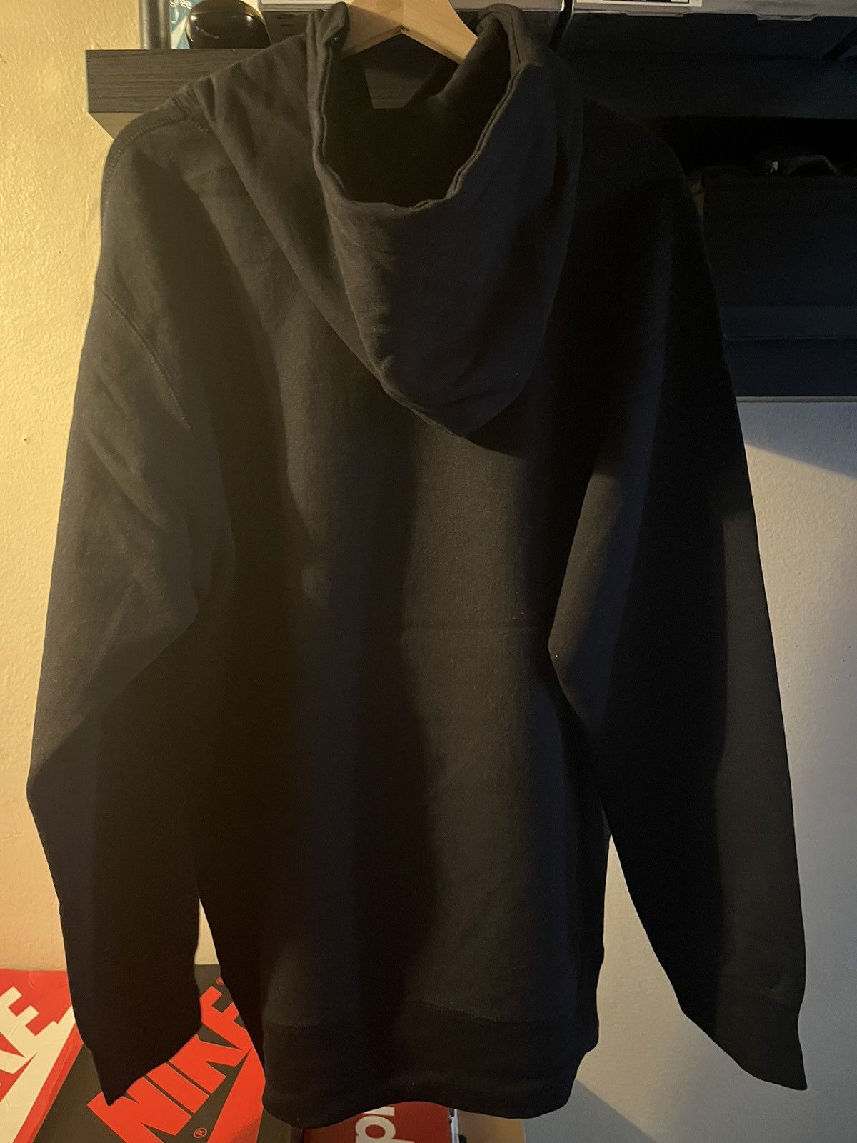 Supreme Supreme Black Box Logo FW16 Size US XL / EU 56 / 4 - 2 Thumbnail