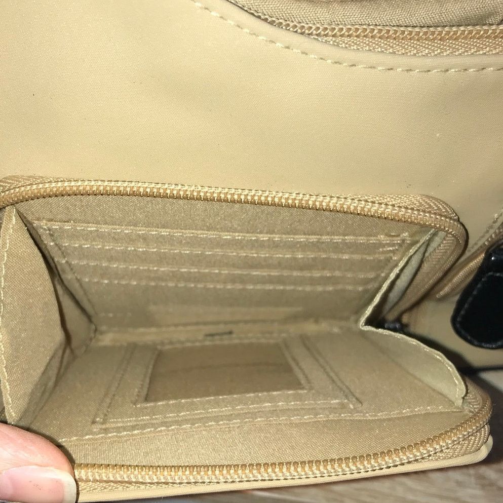 Other Connections Y2K Retro Hobo Shoulder Purse Beige Black Trim Size ONE SIZE - 7 Thumbnail
