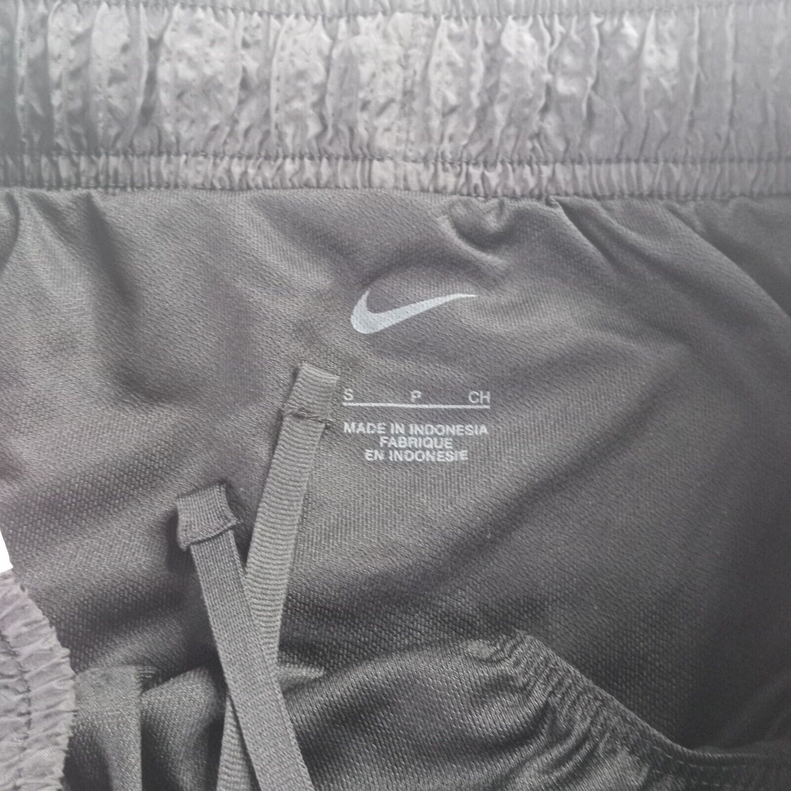 Nike Nike Tempo Icon Clash Textured Shorts Black Pink Women’s S Size 28" / US 6 / IT 42 - 4 Thumbnail
