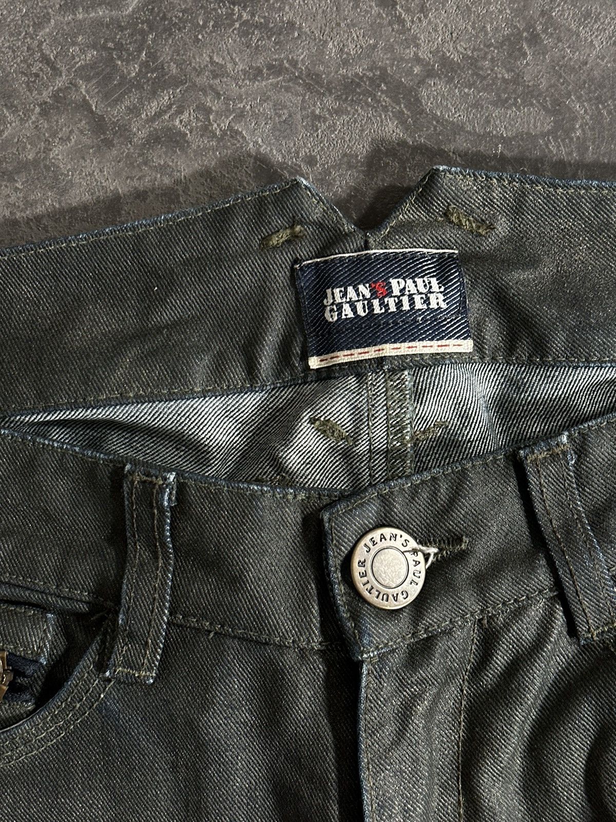 Jean Paul Gaultier Jean Paul Gaultier Waxed Shorts grey greenish Size US 28 / EU 44 - 4 Thumbnail