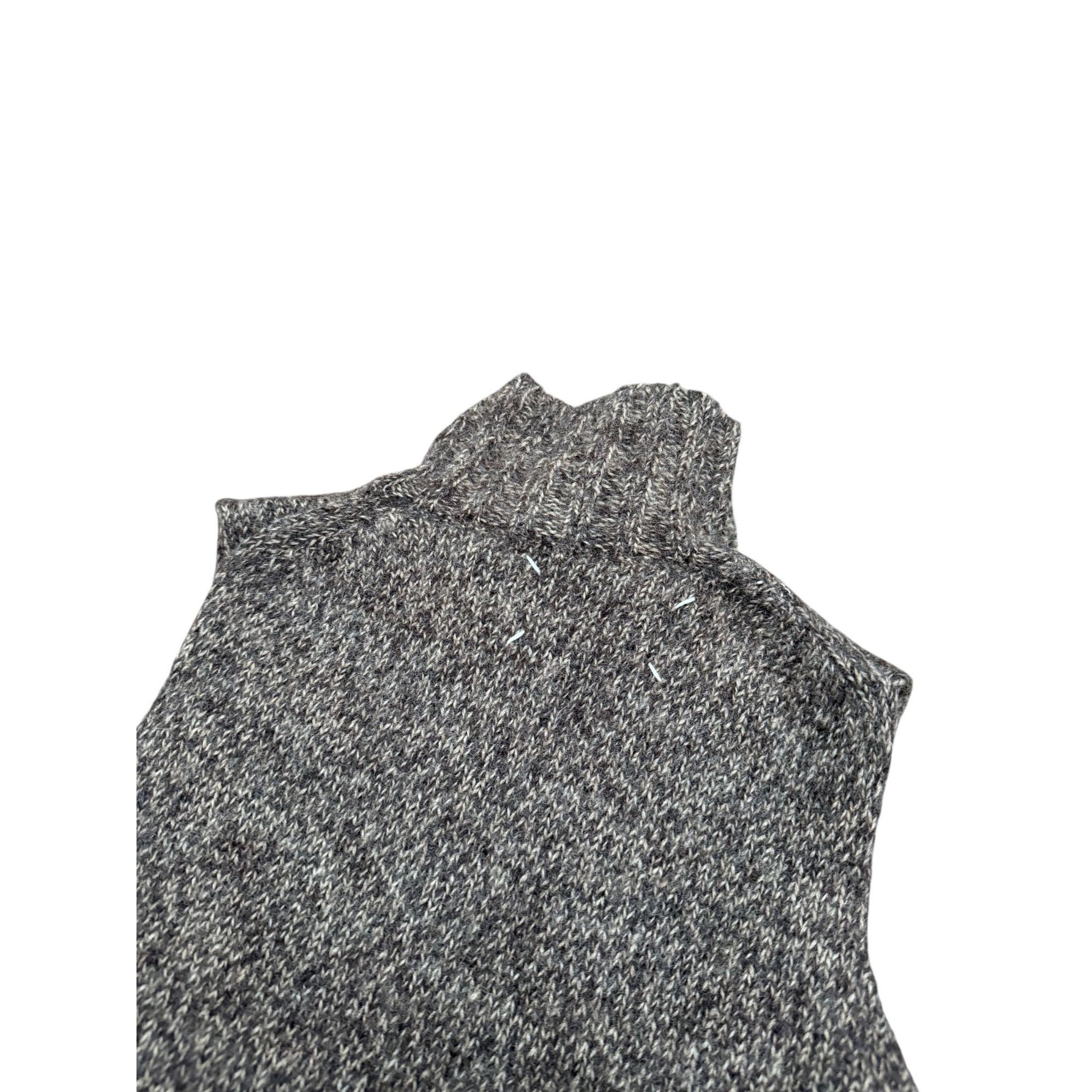 Maison Margiela 1990s Miss Deanna Sleeveless Wool Rollneck Size M / US 6-8 / IT 42-44 - 2 Thumbnail