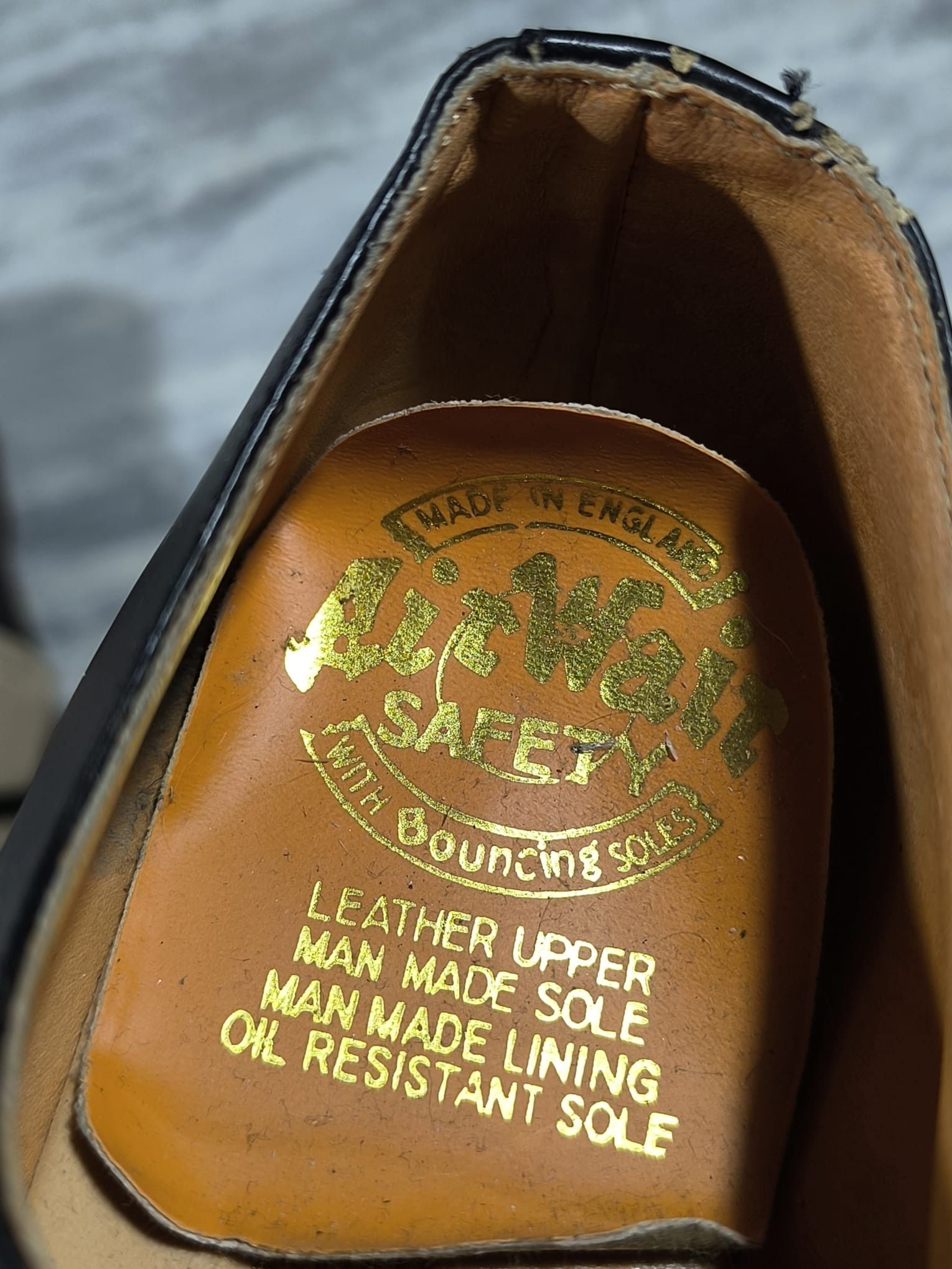 Dr. Martens VINTAGE MADE IN ENGLAND DR MARTENS STEEL CAP TOE SAFTEY Size US 7 / EU 40 - 11 Thumbnail