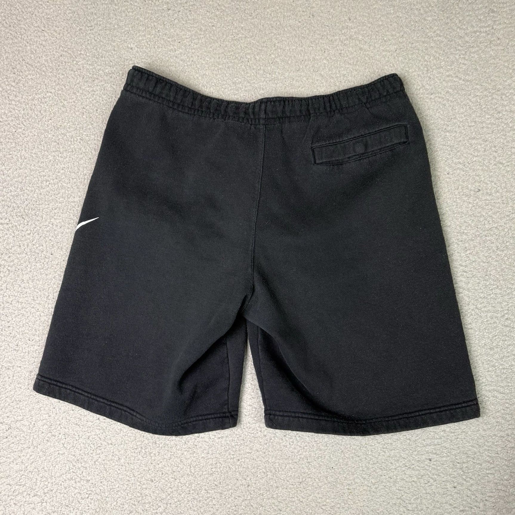 Nike Nike Shorts Mens L Black Club Fleece Drawstring Swoosh Logo Workout Athletic Casual Sports 90s? Size US 33 - 3 Thumbnail