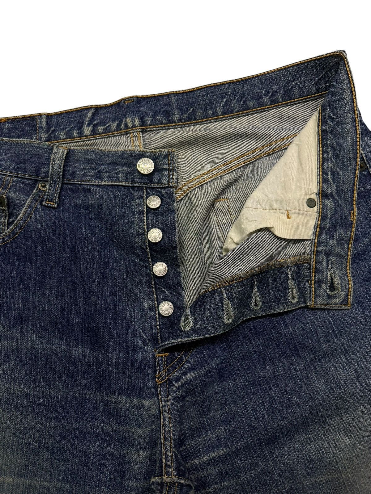 Levi's Vintage 00s Levi’s 501 Japan Market 03501-01 Button 359 |W34 Size US 34 / EU 50 - 9 Thumbnail
