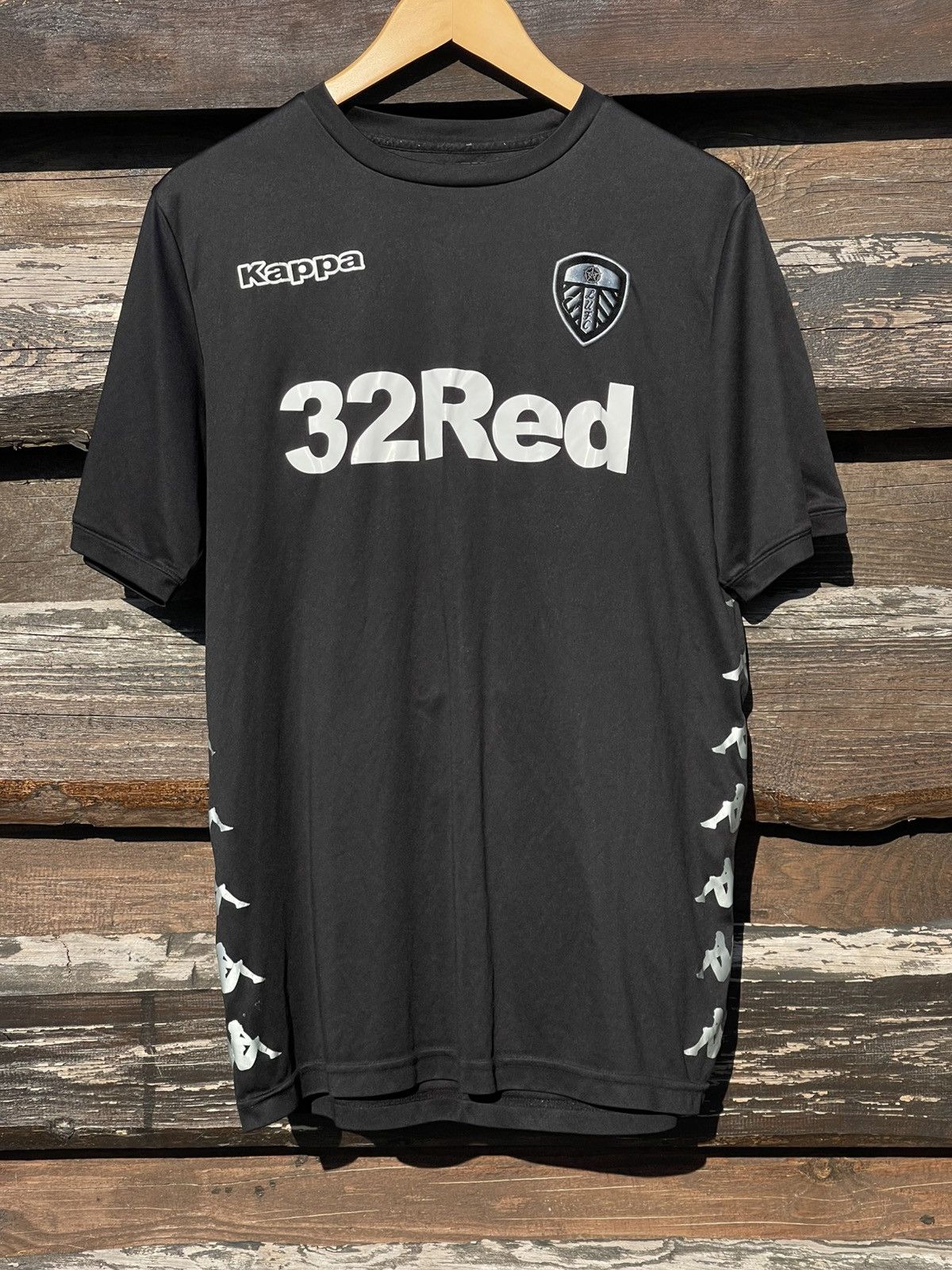 Kappa 2017 Kappa Leeds United black soccer jersey Size US XL / EU 56 / 4 - 1 Thumbnail