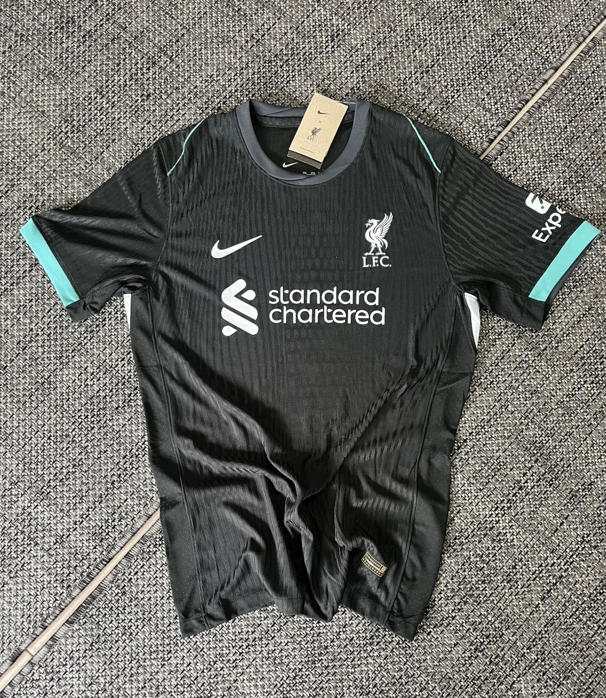 Nike LIVERPOOL AWAY KIT 24/25 Size US XXL / EU 58 / 5 - 1 Thumbnail