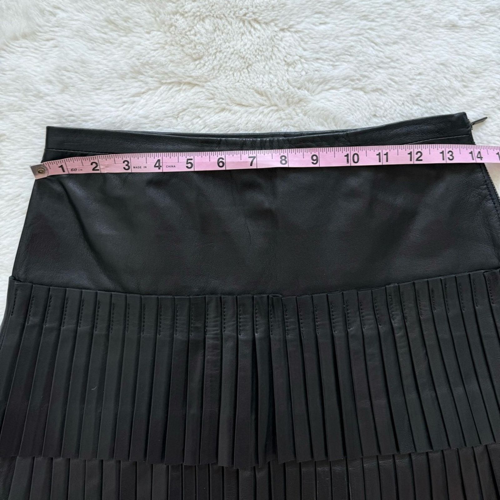 Bcbgmaxazria BCBG MAXAZRIA leather women skirt size 0 Retail 650$ Size 25" / US 0 / IT 36 - 9 Thumbnail