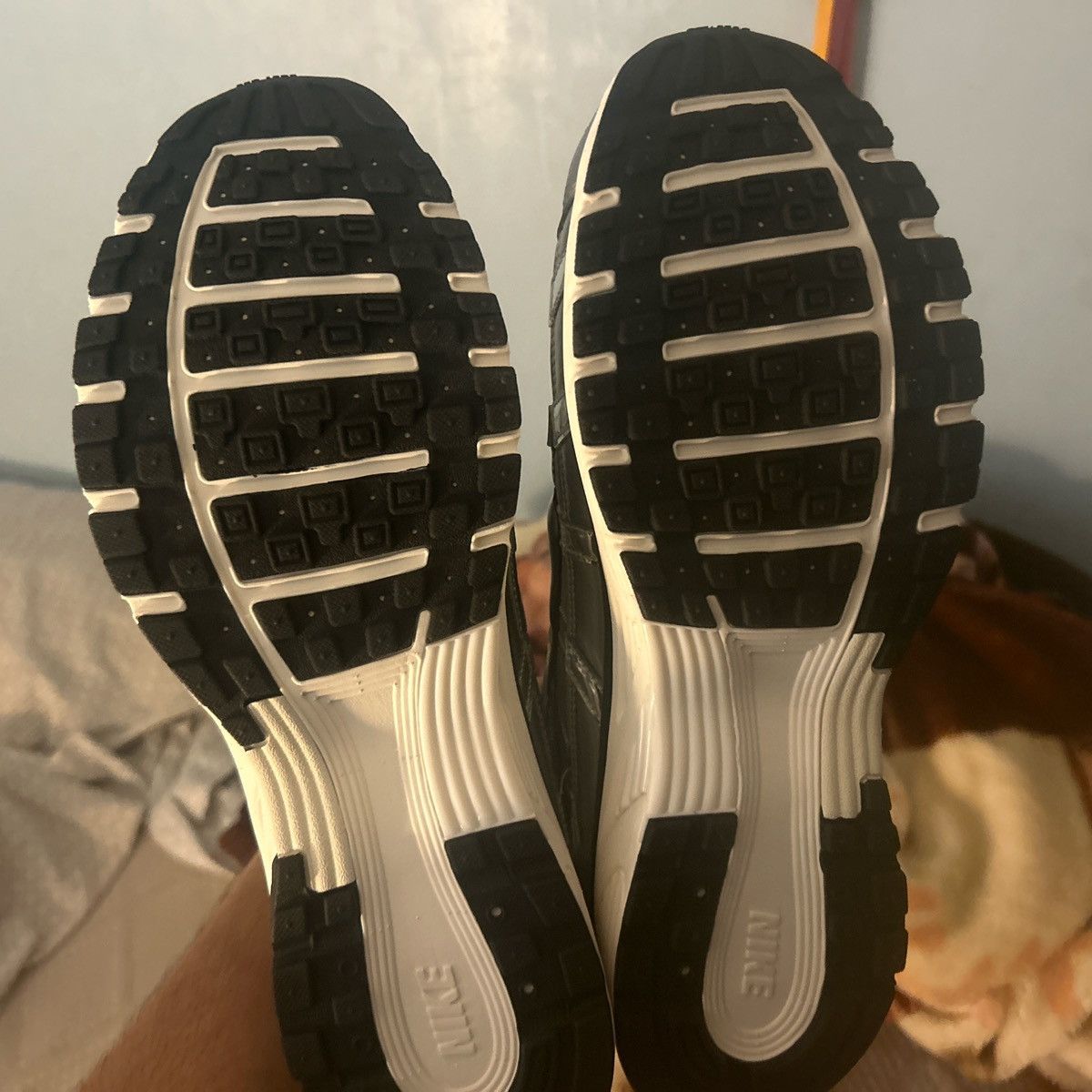 Nike Nike p 6000 Size US 10.5 / EU 43-44 - 4 Thumbnail