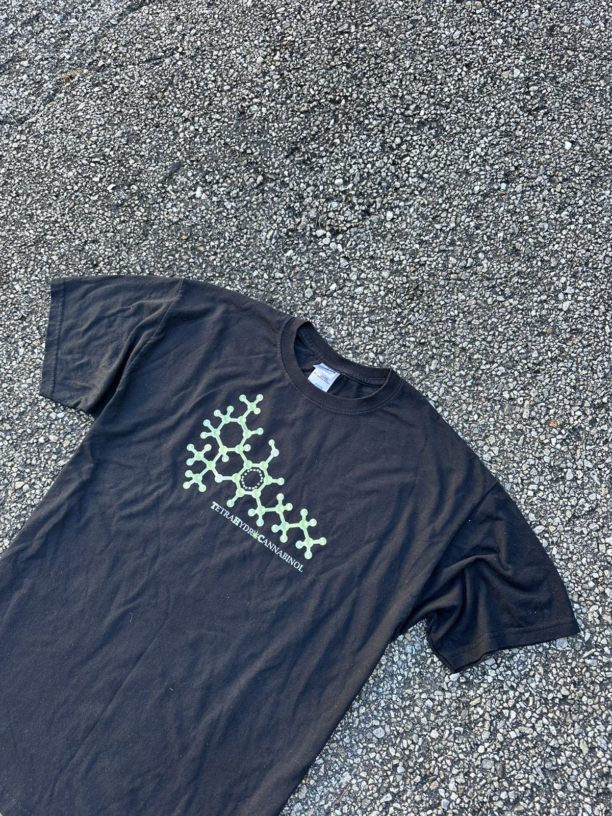 Japanese Brand Men’s T Shirt Tetra Hydra Cannabinol Cannabis Size US L / EU 52-54 / 3 - 1 Thumbnail