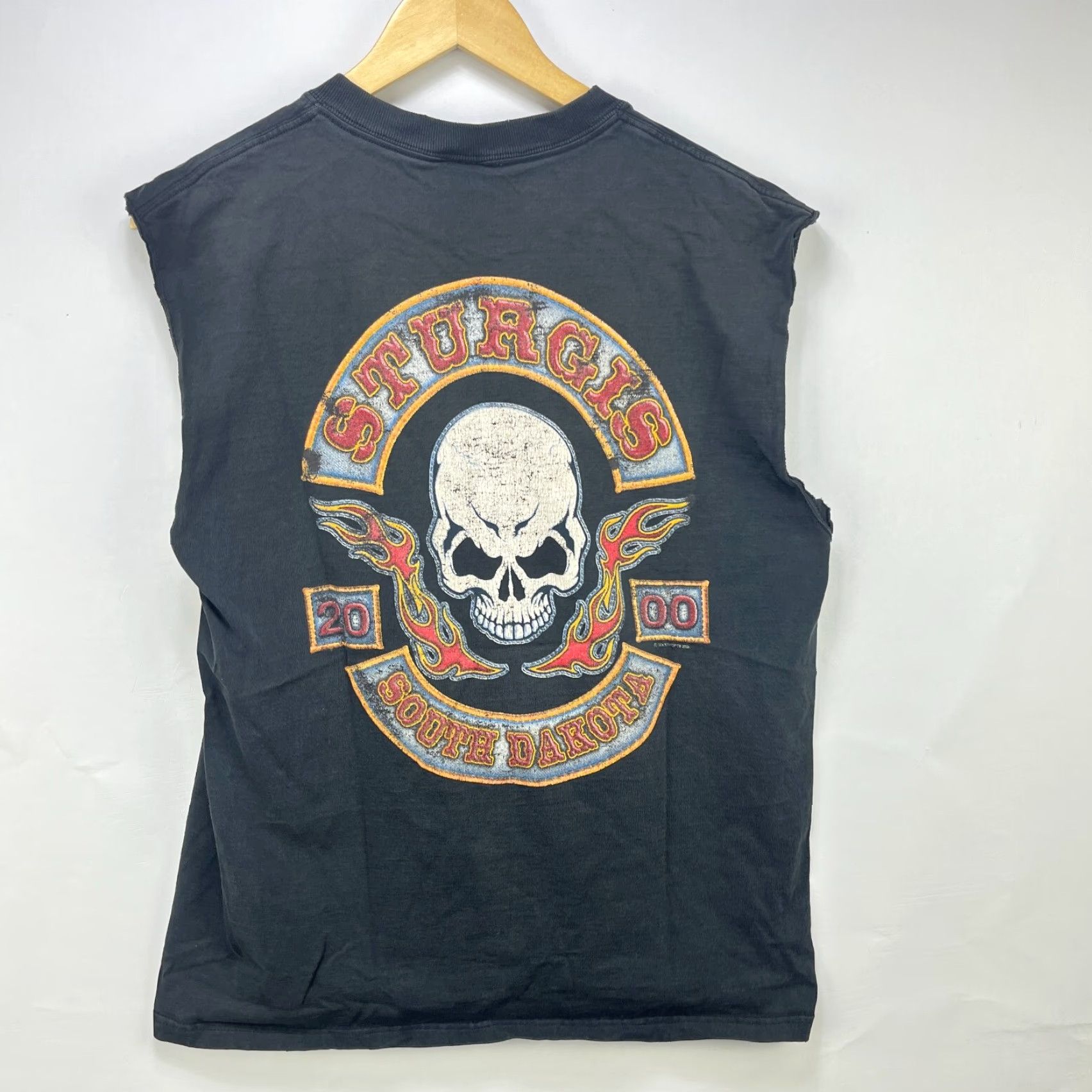 Vintage VINTAGE Sturgis Shirt Men L Black 2000 Sun Faded Biker Skull Flames T Shirt Harley Size US L / EU 52-54 / 3 - 2 Thumbnail