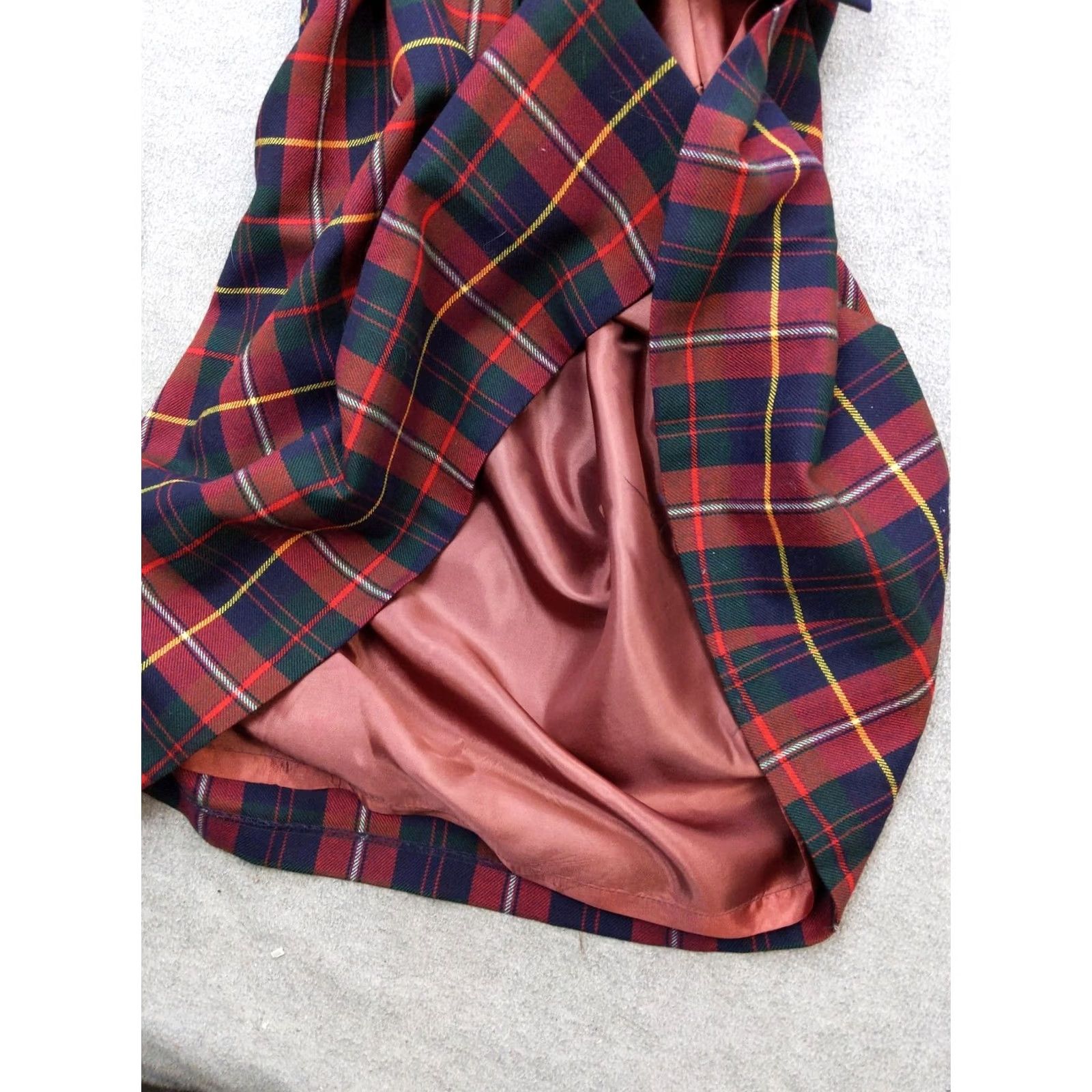 Vintage Vtg Point Of View Skirt Womens 8 Red Plaid Wool Long Pleated Button Front Lined Size 30" / US 8 / IT 44 - 3 Thumbnail