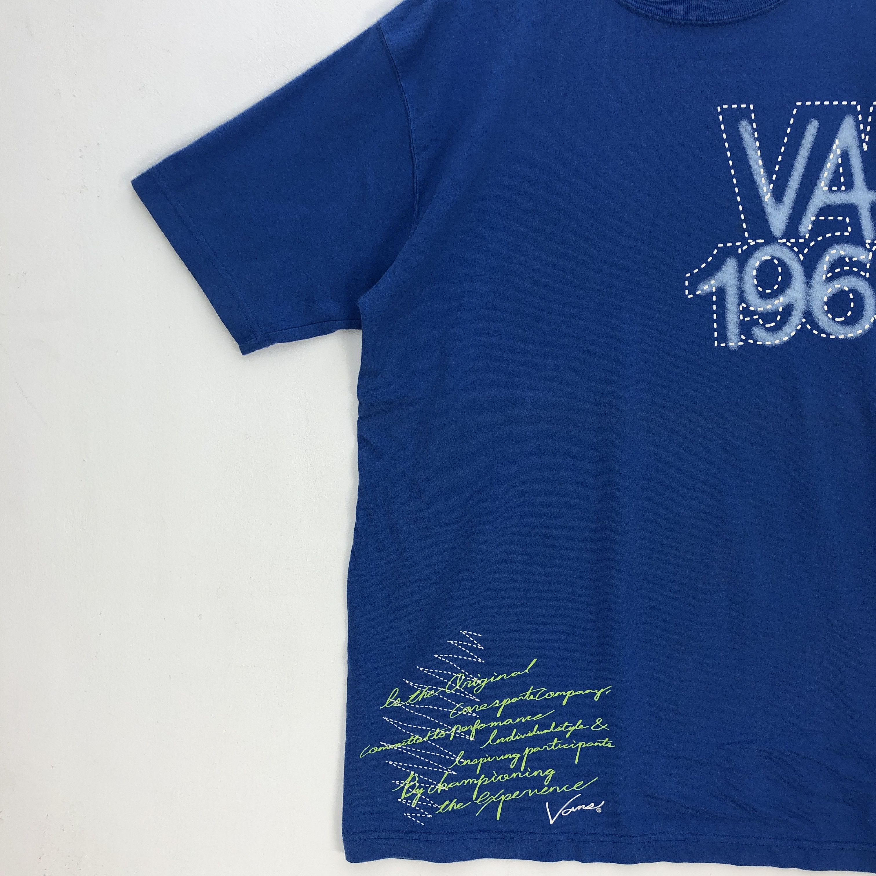 Vans Vintage Y2K Vans T Shirt Vans Skateboarding Crewneck Tees Size US M / EU 48-50 / 2 - 3 Thumbnail
