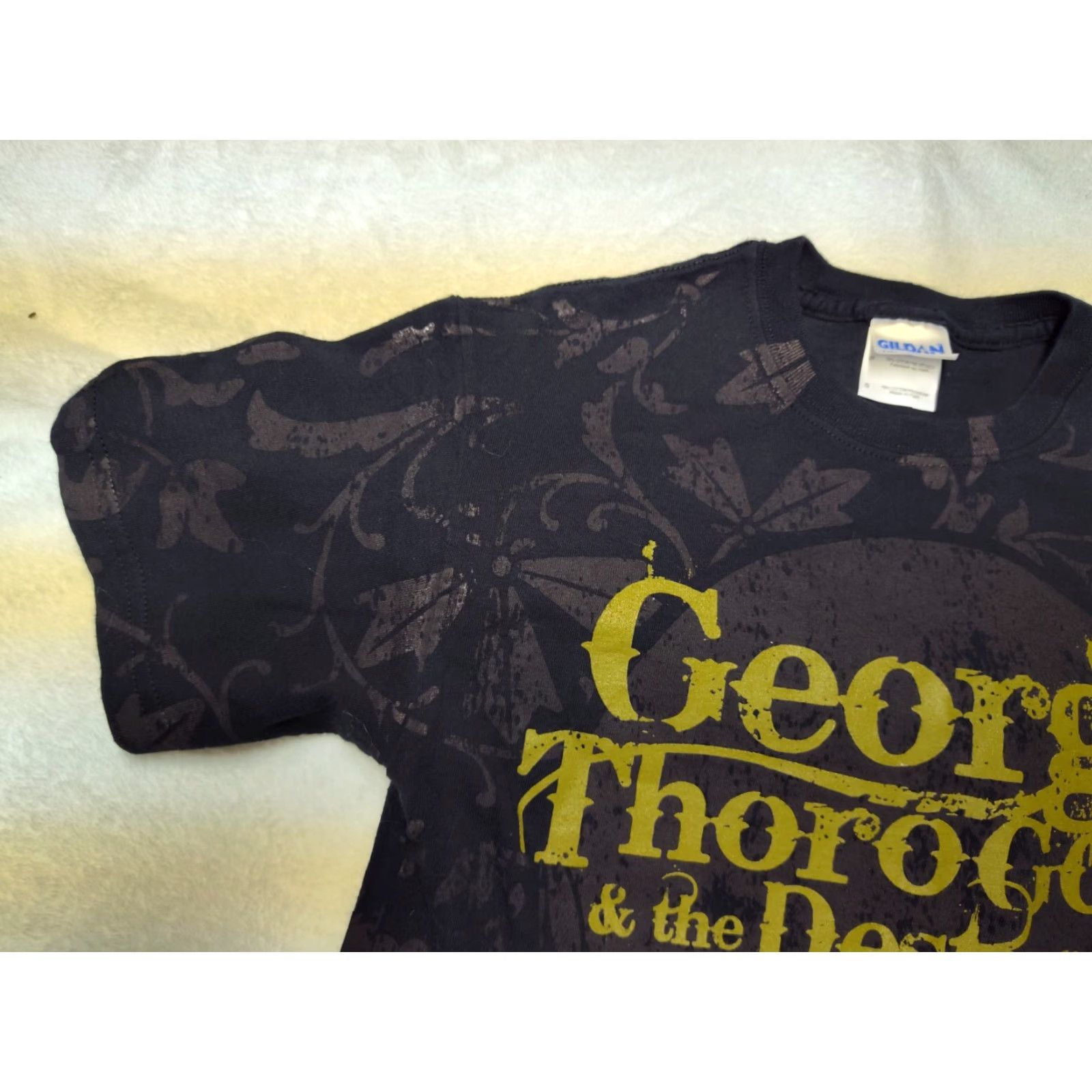 Gildan GILDAN George Thorogood T-Shirt Mens Small Black Graphic Skull 90s Music Rock Size US S / EU 44-46 / 1 - 4 Thumbnail