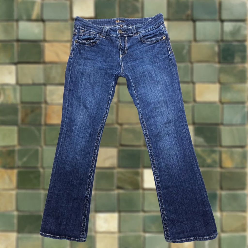 Vintage KUT from the Kloth Jeans Bootcut Womens 8 Denim Dark Wash 5-Pocket Pocket Flap Pockets Low Rise Blue Size 30" / US 8 / IT 44 - 1 Thumbnail
