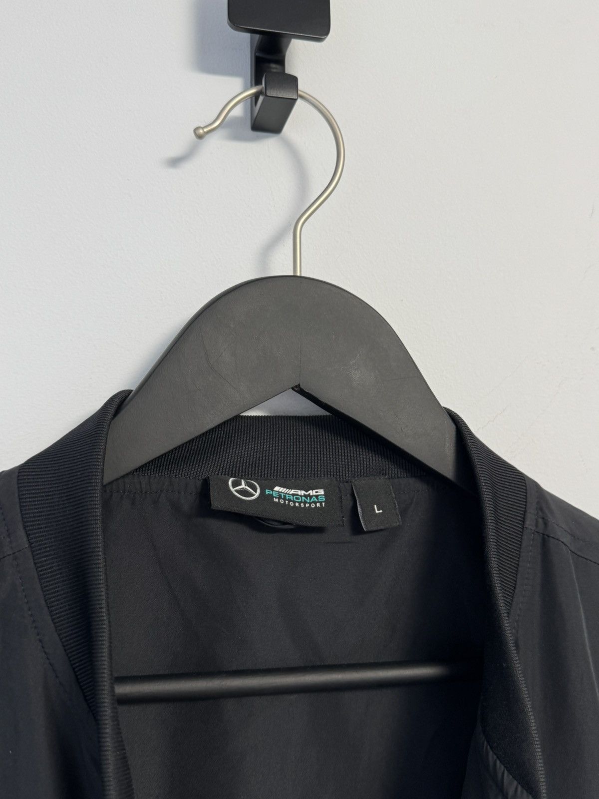 Mercedes-Benz Mercedes Benz Racing jacket bomber AMG petronas Size US L / EU 52-54 / 3 - 7 Thumbnail