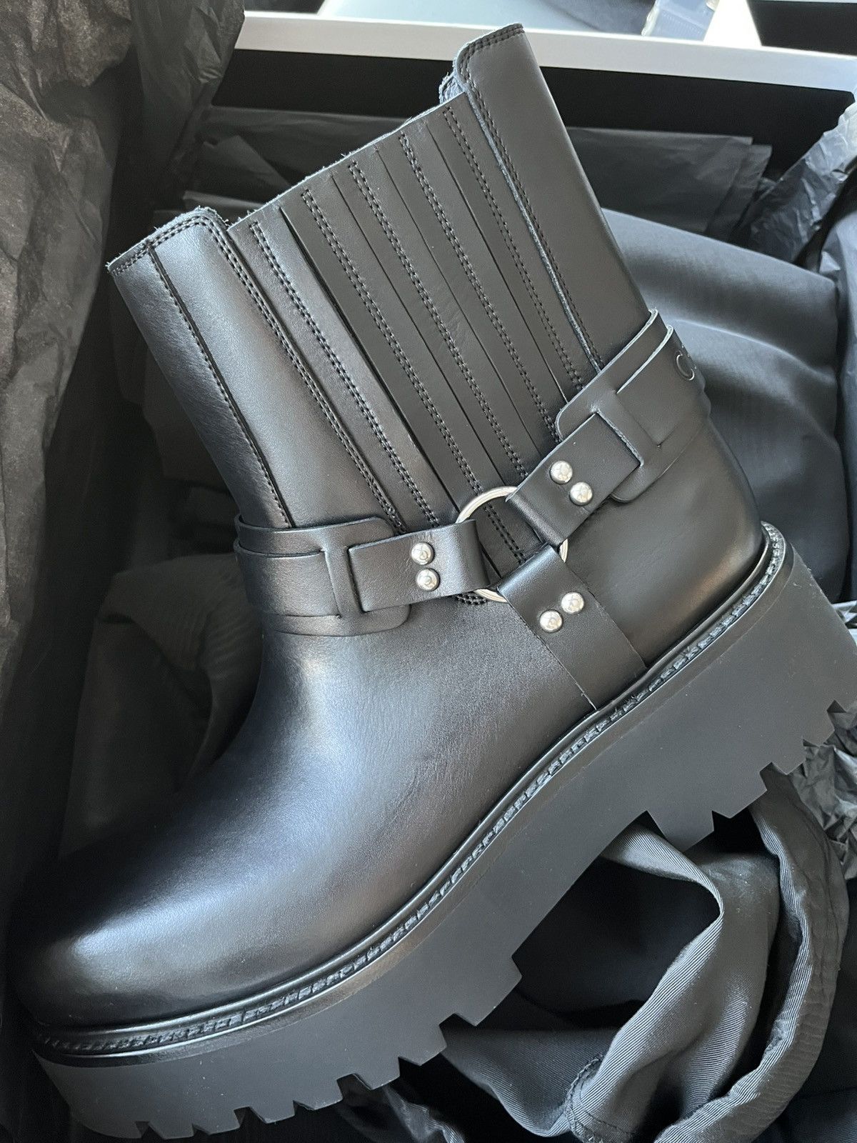 Celine × Hedi Slimane Super Runway Celine Hedi Slimane Biker Chelsea Boots New Size US 11 / EU 44 - 3 Thumbnail