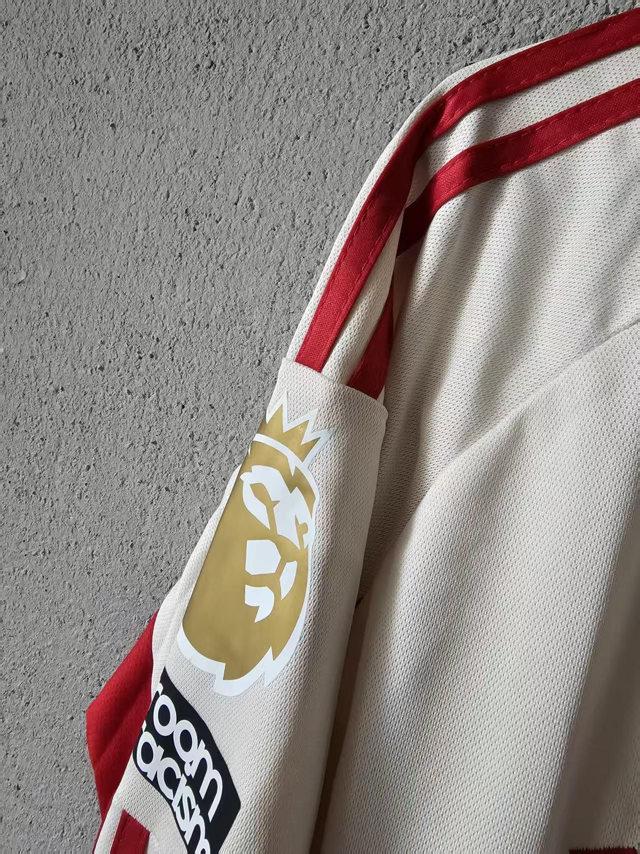 Other 2025 26 Liverpool #7 Florian Wirtz Jersey Longsleeve Away Size US S / EU 44-46 / 1 - 3 Thumbnail