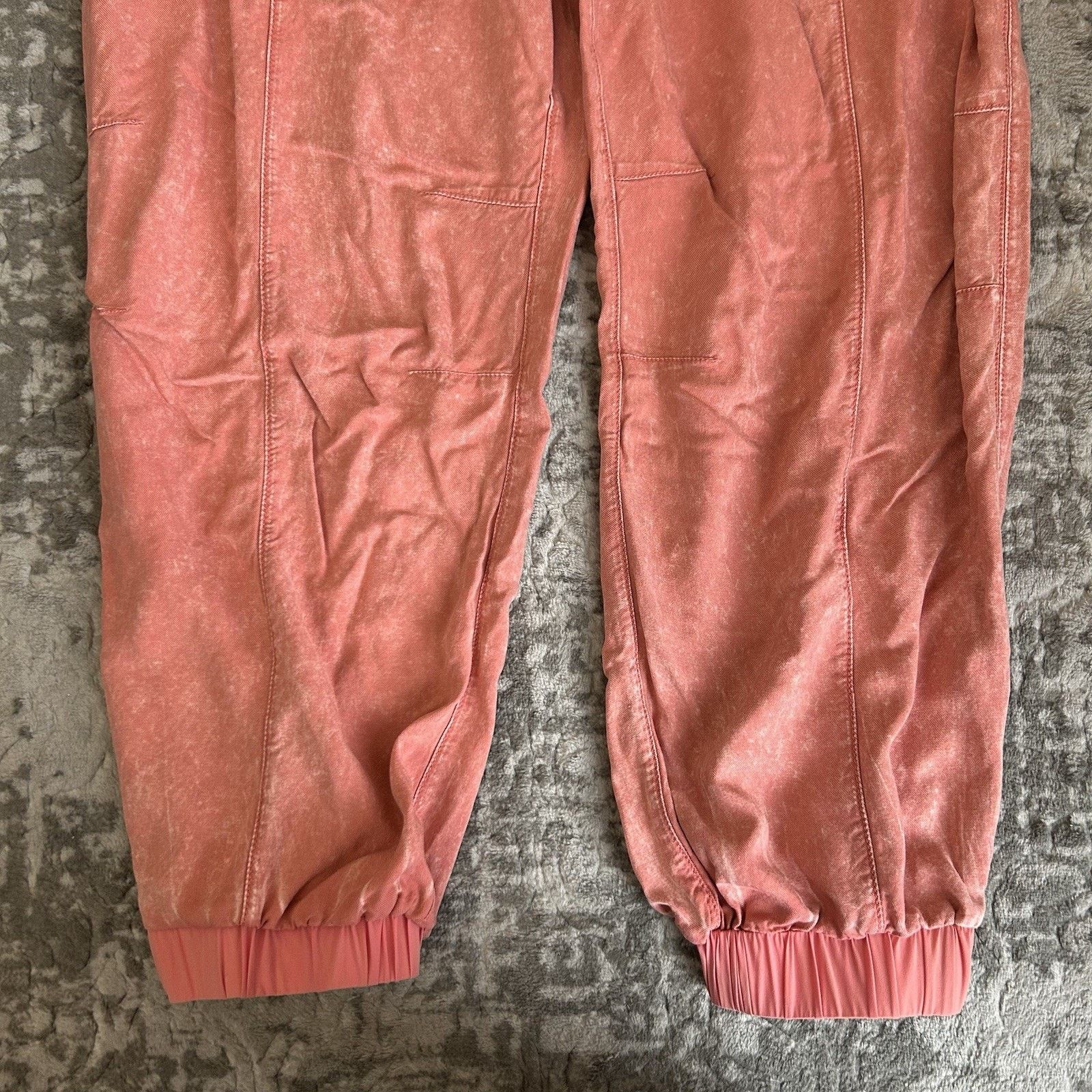 Free People FREE PEOPLE FP Movement Halfzies Pants, Matte Rose Sz Small Size 24" / US 00 / IT 34 - 2 Thumbnail