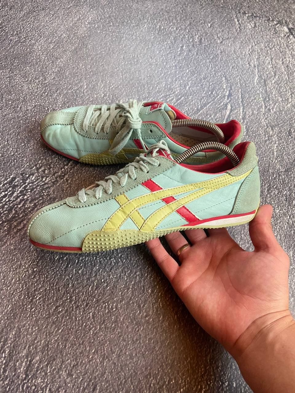 Vintage Vintage Asics Onitsuka Tiger leather sneakers Size US 6 / EU 39 - 1 Thumbnail
