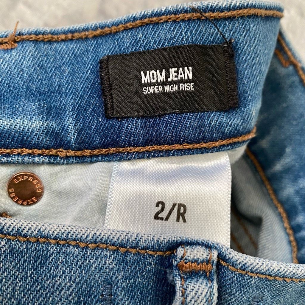 Express Express women 2 cotton blend super high rise mom jeans blue Size 26" / US 2 / IT 38 - 6 Thumbnail