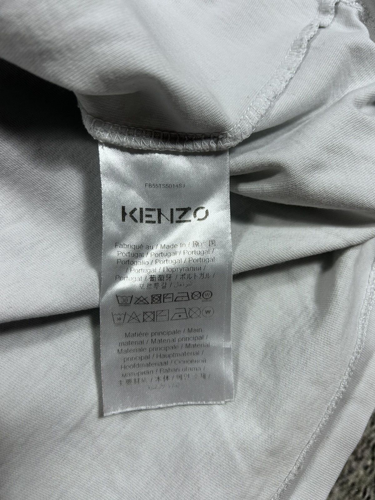 Kenzo Kenzo big logo T-shirt block white Size US XL / EU 56 / 4 - 5 Thumbnail