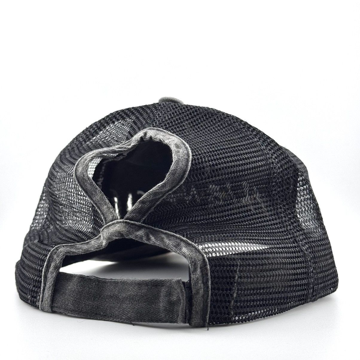 Monies Vintage Friends Distressed Trucker Hat Size ONE SIZE - 4 Thumbnail