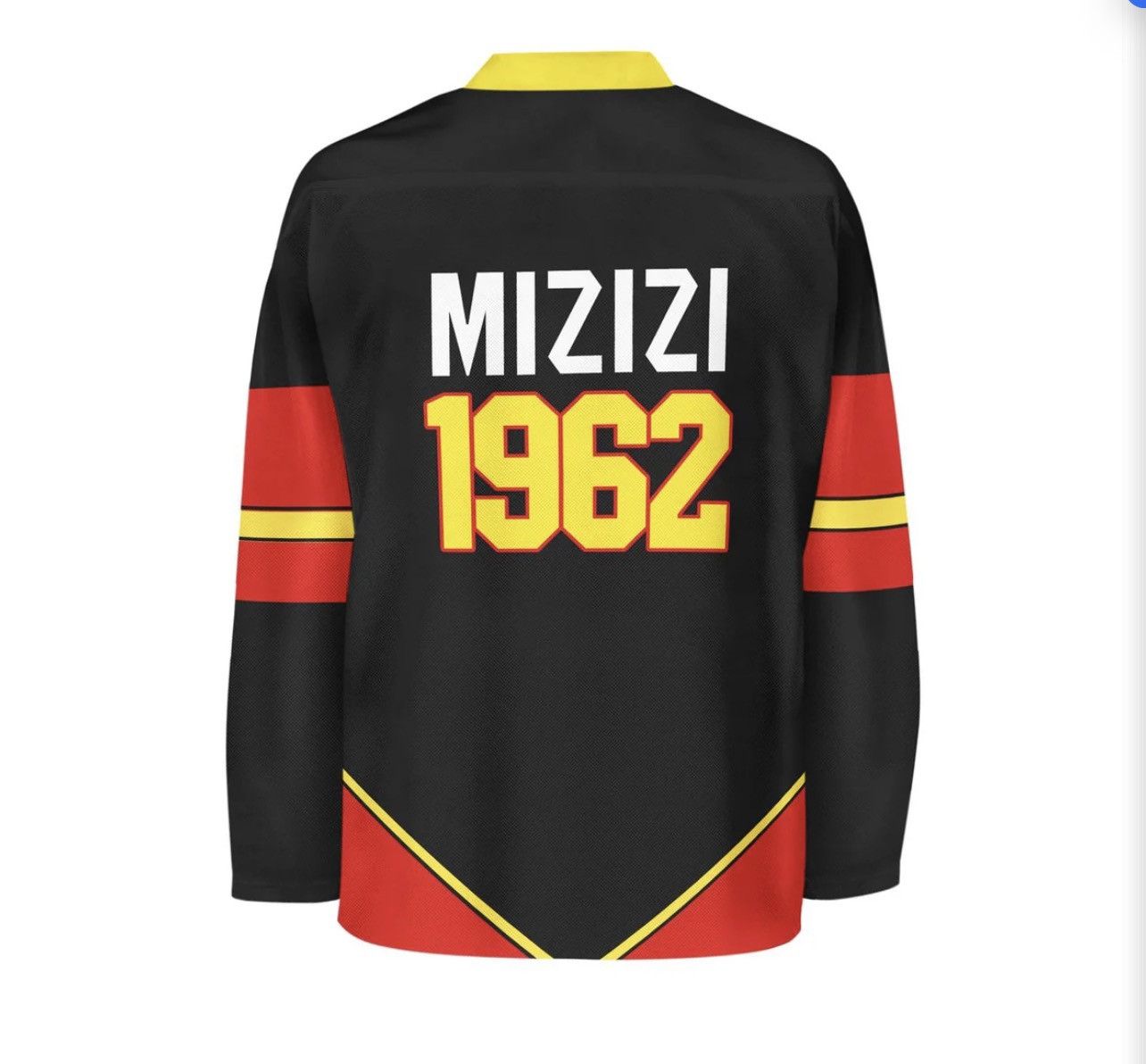 Other UGANDA HOCKEY Jersey mizizi shirt longsleeve Size US S / EU 44-46 / 1 - 2 Thumbnail