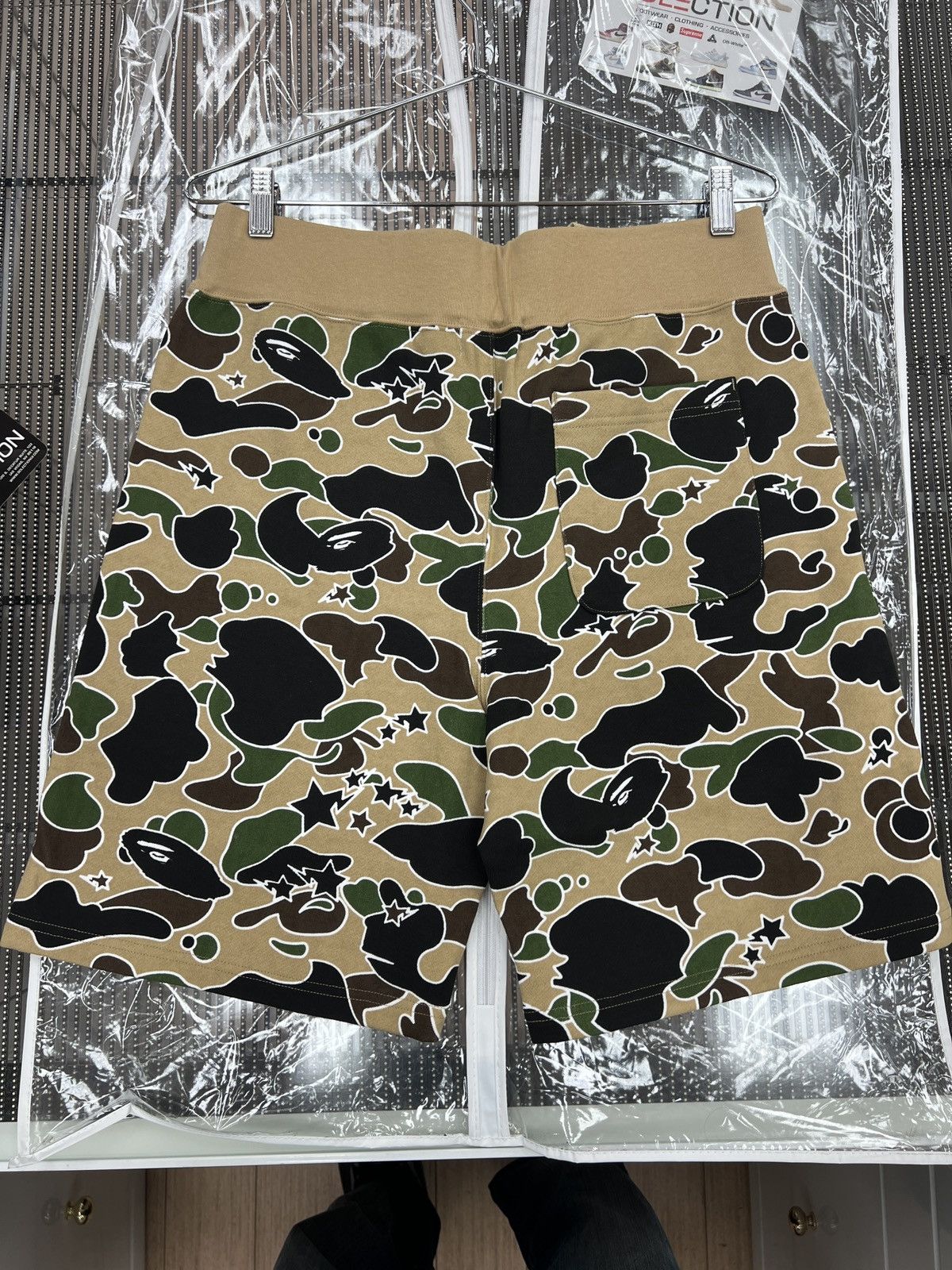 Bape STA CAMO SWEAT SHORTS Size US 36 / EU 52 - 1 Thumbnail