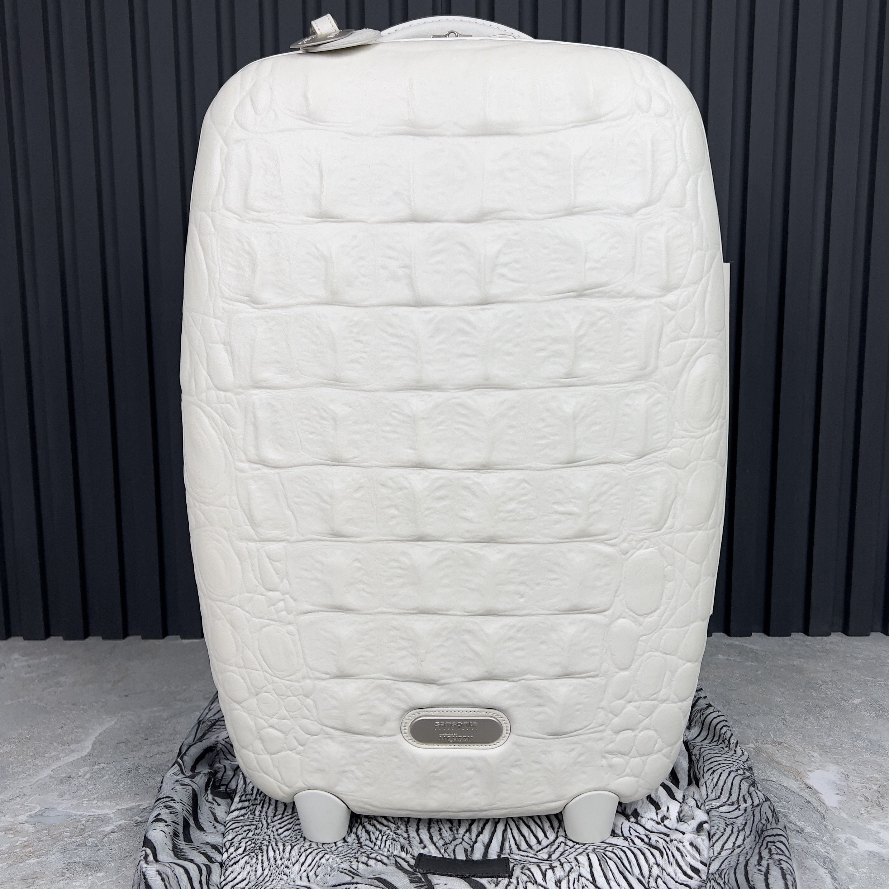 Samsonite Alexander Mcqueen x Samsonite Crocodile Trolley Suitcase Size ONE SIZE - 1 Thumbnail