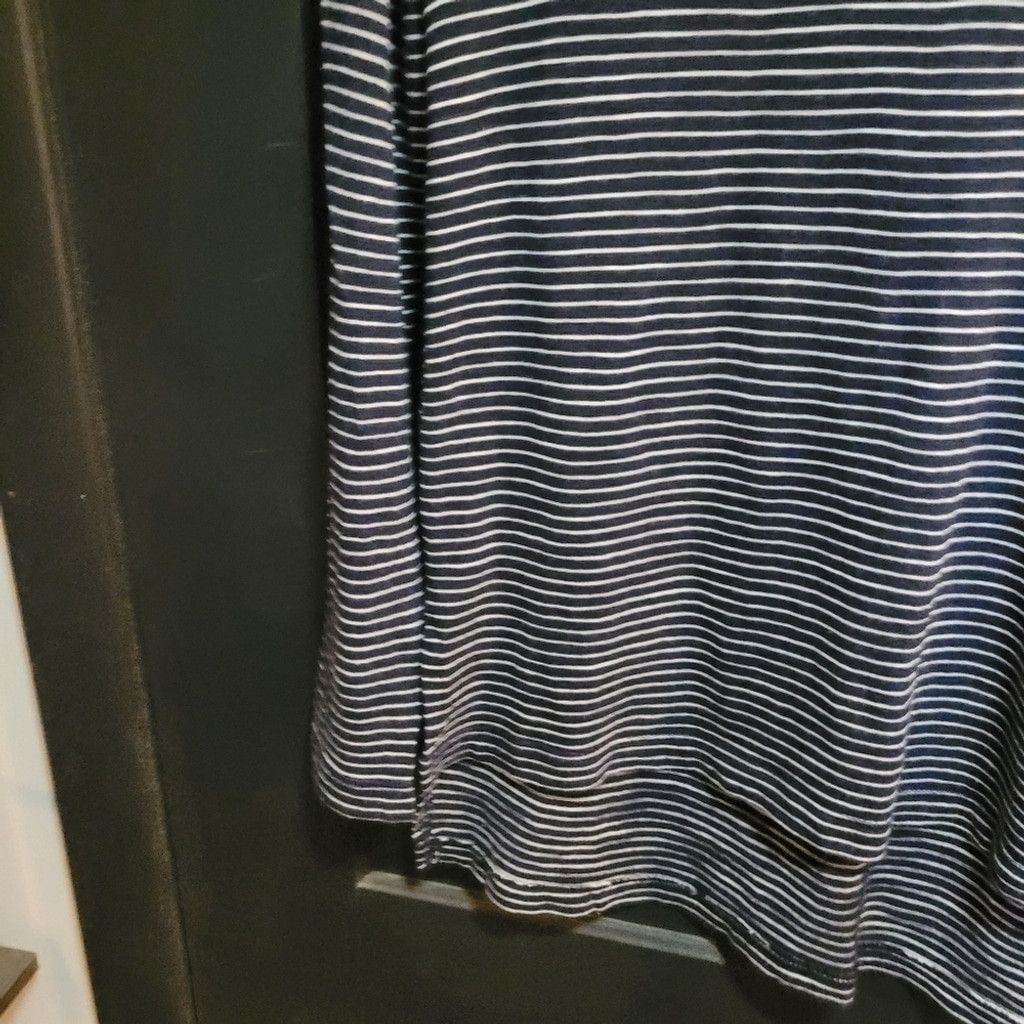 Banana Republic Banana Republic striped knit tops, womens, Size XS, nwot Size XS / US 0-2 / IT 36-38 - 6 Thumbnail