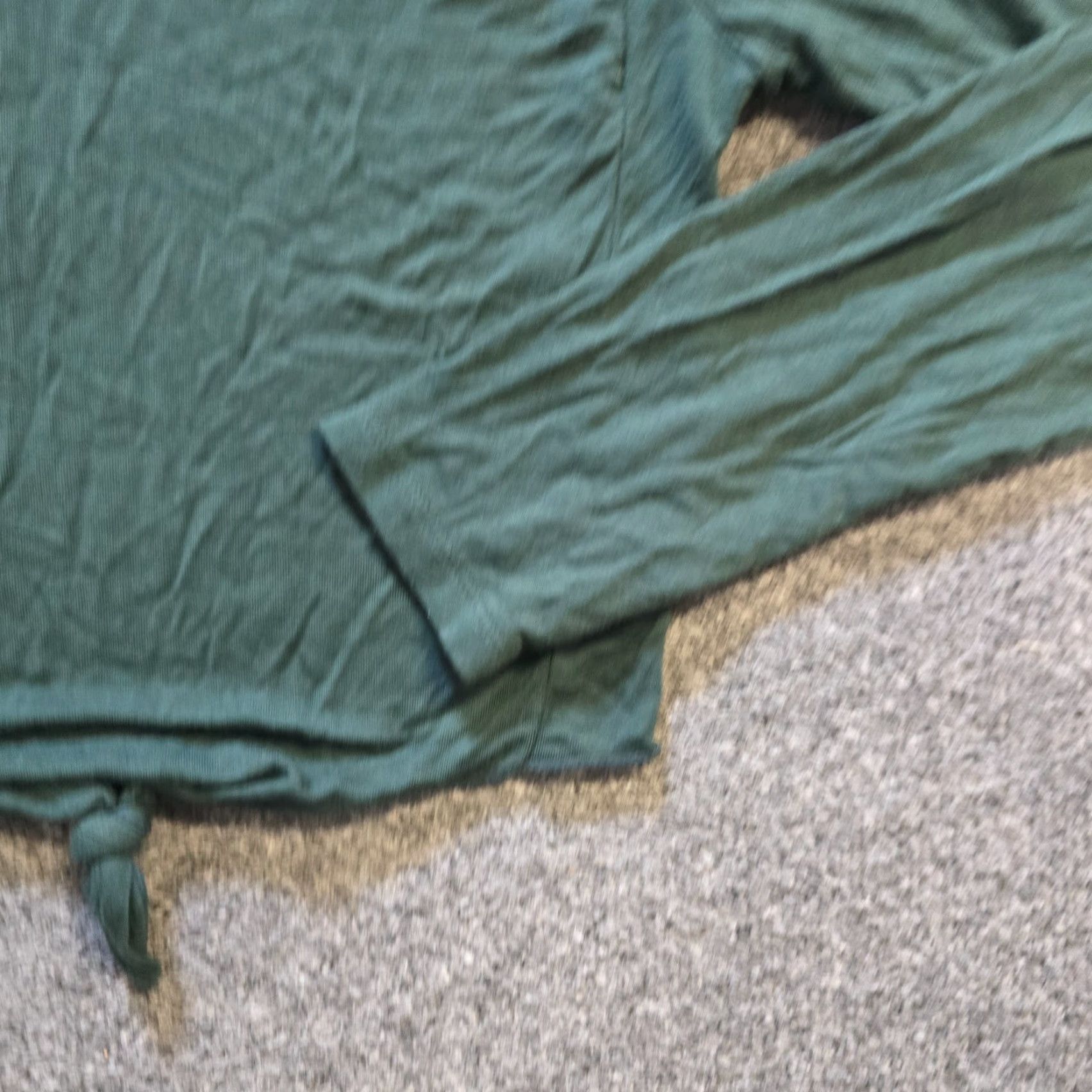 Vintage Alphalete Top Womens Green Long Sleeve Cropped Tie Waist Stretch Casual Medium Shirt Womens Size M / US 6-8 / IT 42-44 - 3 Thumbnail