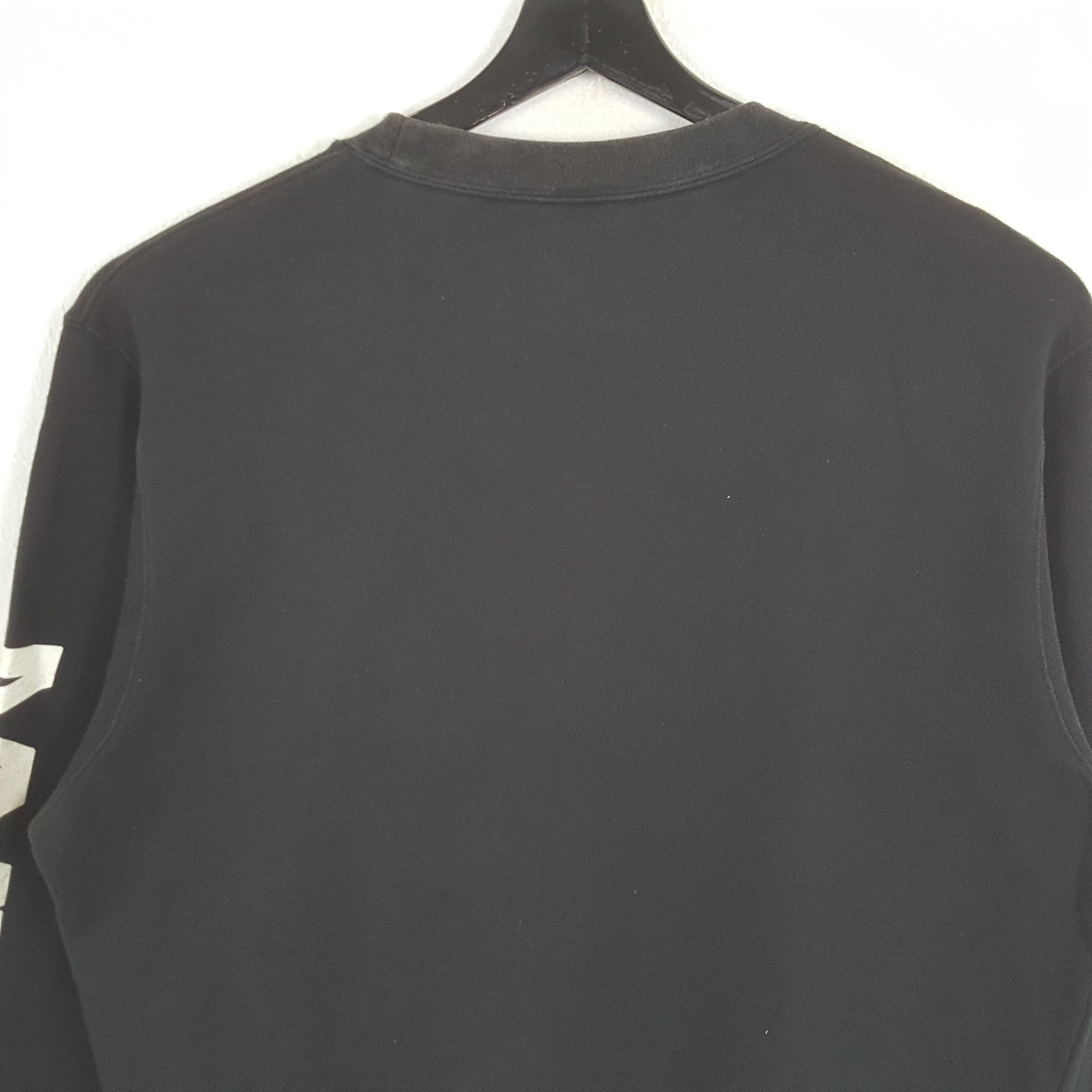 Nike × Vintage NIKE Small Logo Design Streetwear Style Sweatshirt Size US L / EU 52-54 / 3 - 4 Thumbnail