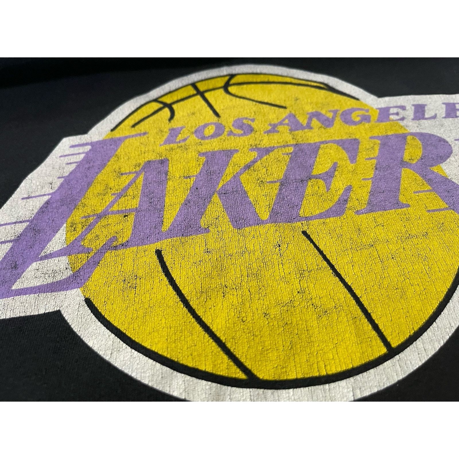 Mitchell & Ness Vintage Mitchell & Ness Lakers T Shirt Medium Los Angeles Size US XL / EU 56 / 4 - 3 Thumbnail
