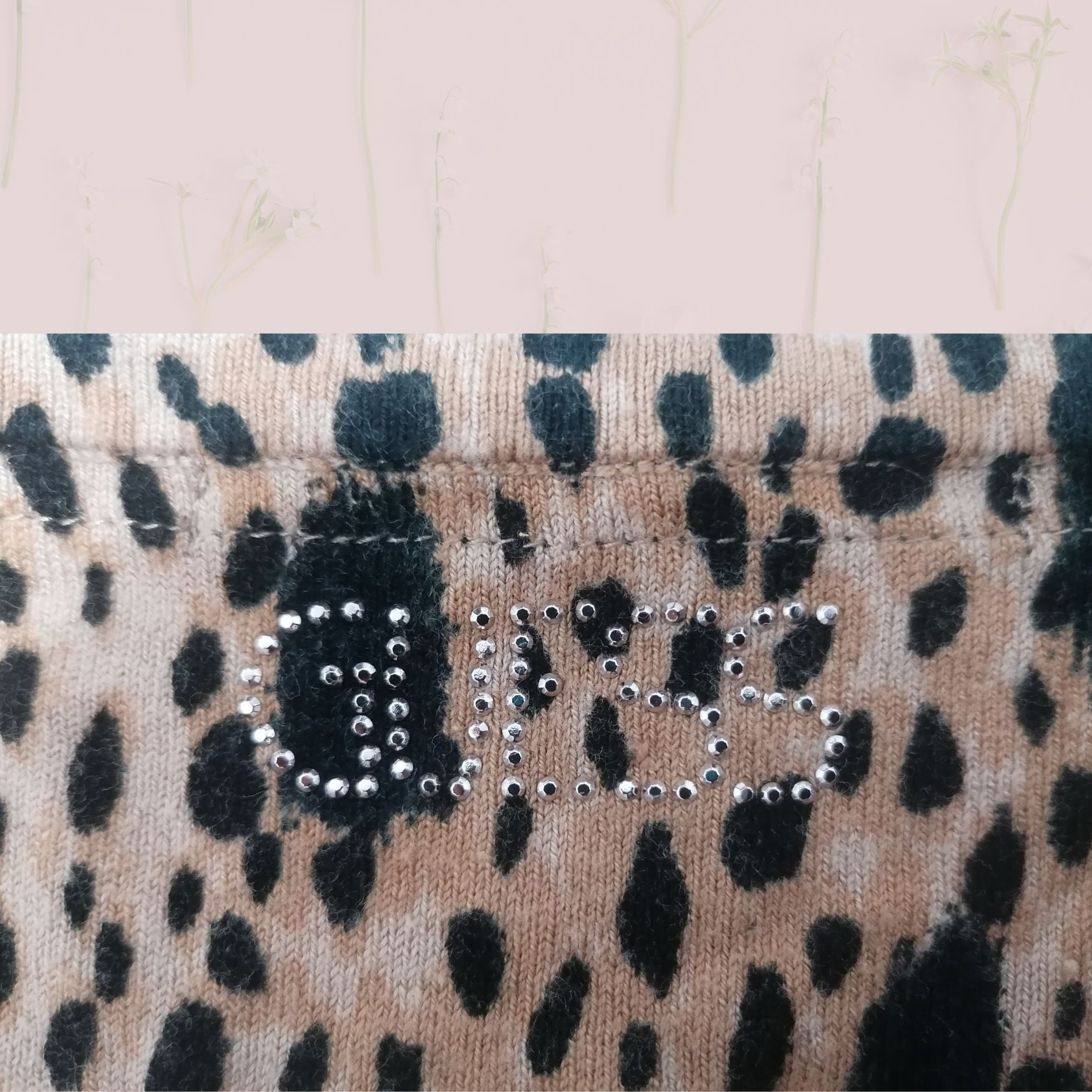 Guess Guess cardigan with animal print Size S / US 4 / IT 40 - 6 Thumbnail