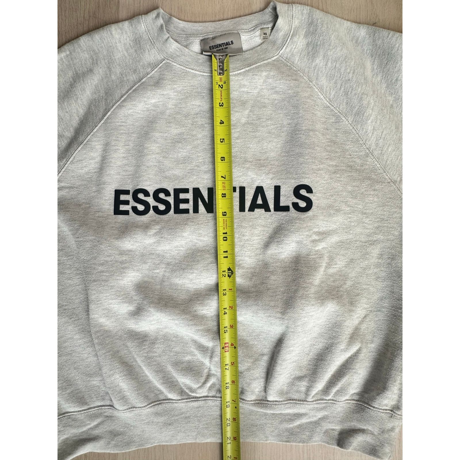 Fear of God Fear of God Essentials Crewneck Gray Crewneck - Size XS Size US XS / EU 42 / 0 - 5 Thumbnail