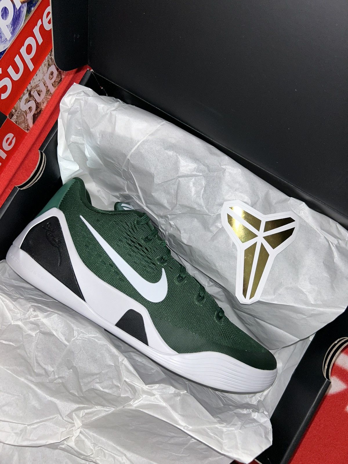 Nike Nike Kobe 9 Protro Em TB Gorge Green IH5095-301 12 SAMPLE Size US 12 / EU 45 - 12 Thumbnail