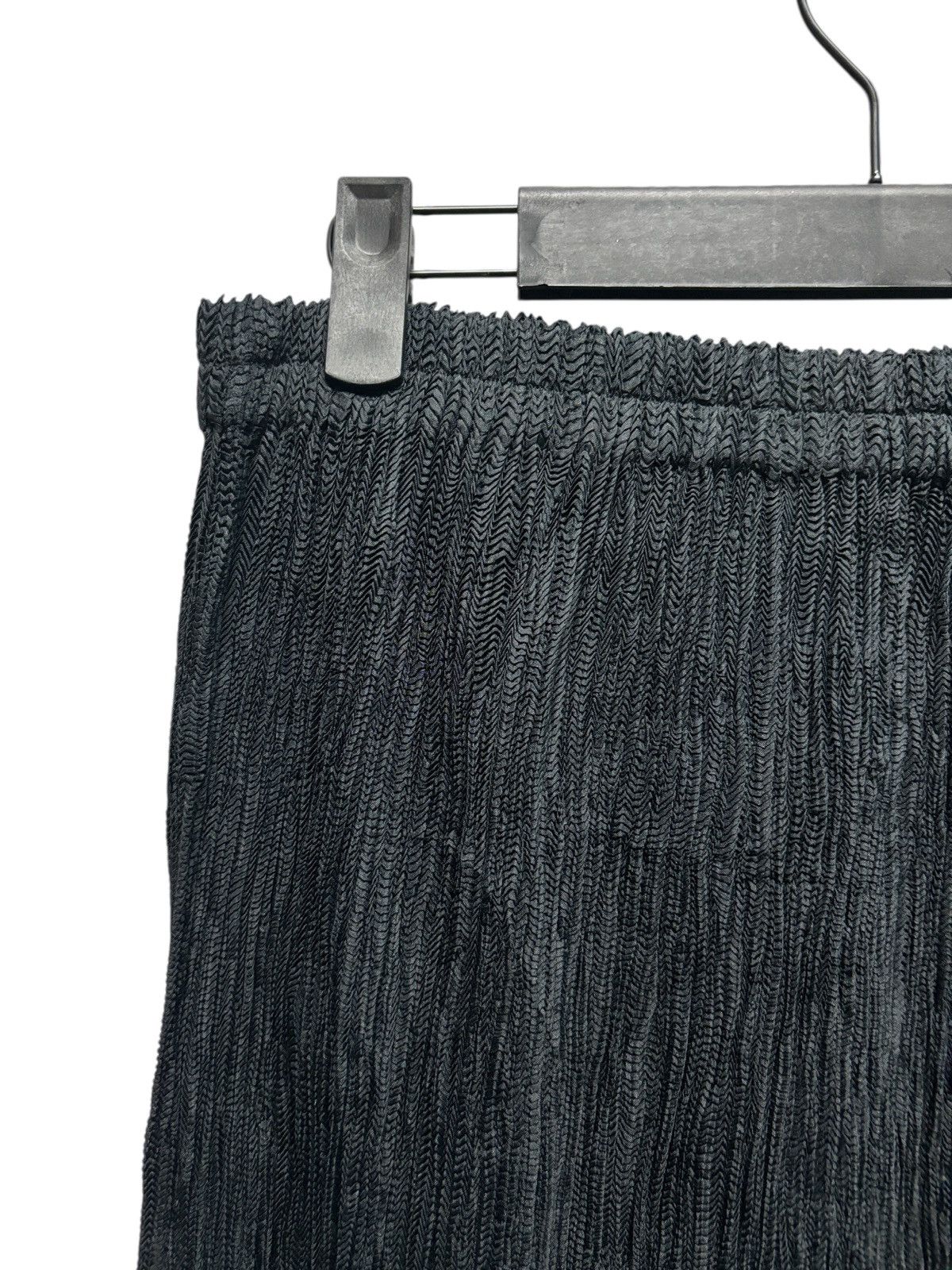 Hiroko Koshino Homme Hiroko Koshino Homme Pleated Midi Skirt Size ONE SIZE - 2 Thumbnail