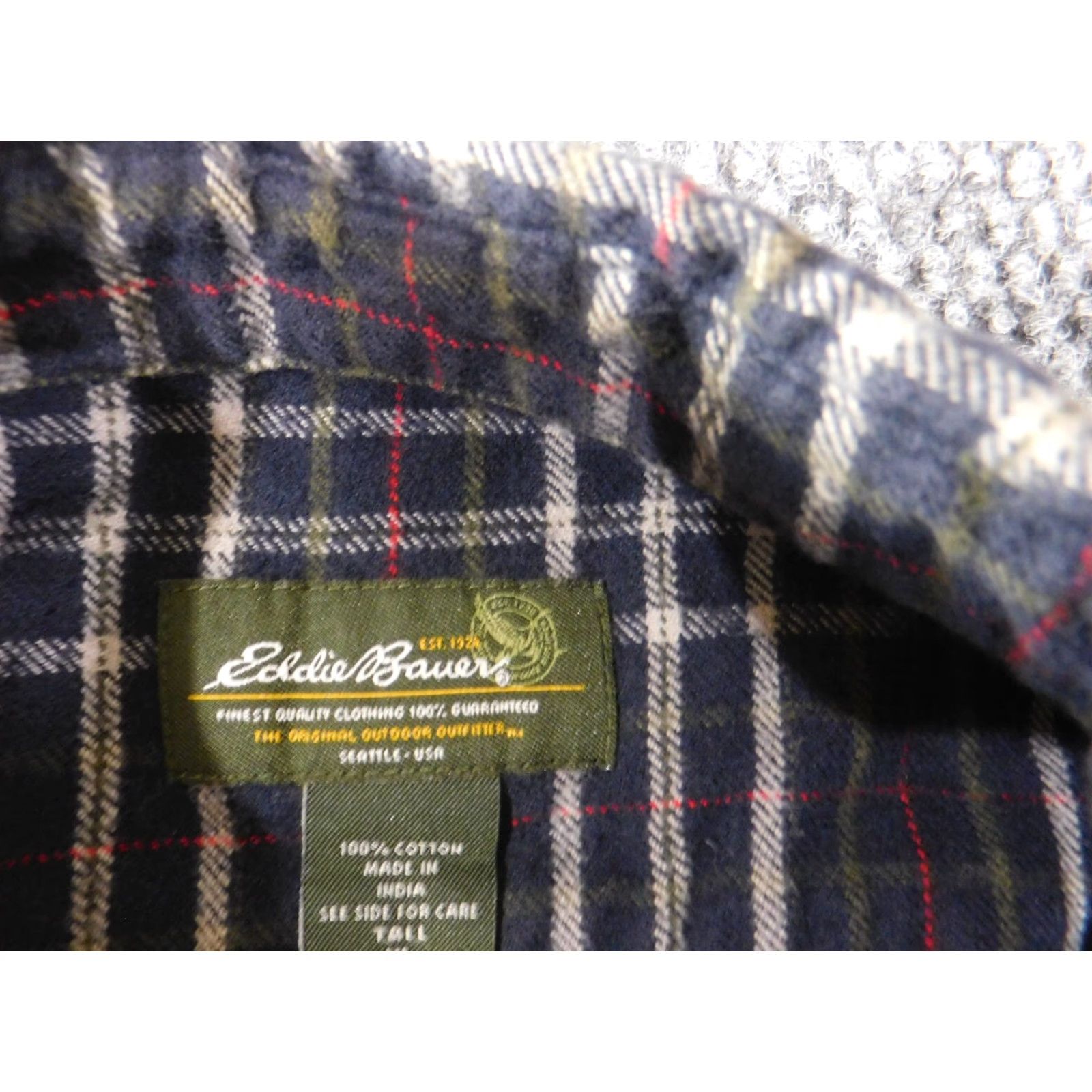 Eddie Bauer VINTAGE Eddie Bauer flannel shirt Mens XL Blue Tall Ourdoors Button Up Casual Retro 90s Mens Size US XL / EU 56 / 4 - 4 Thumbnail