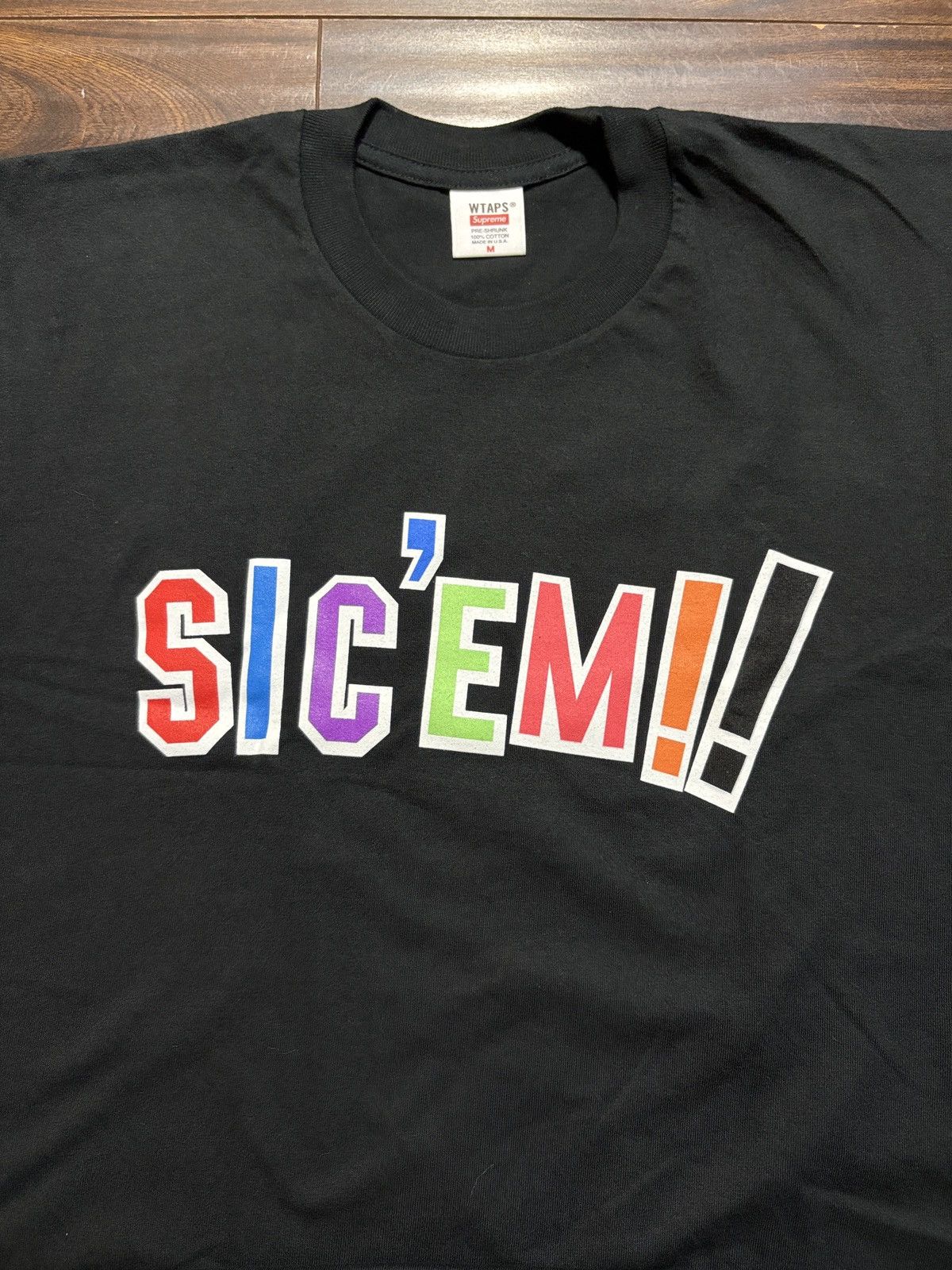 Supreme × Wtaps Supreme x WTAPS Sic'em! Black T-shirt Size US M / EU 48-50 / 2 - 11 Thumbnail