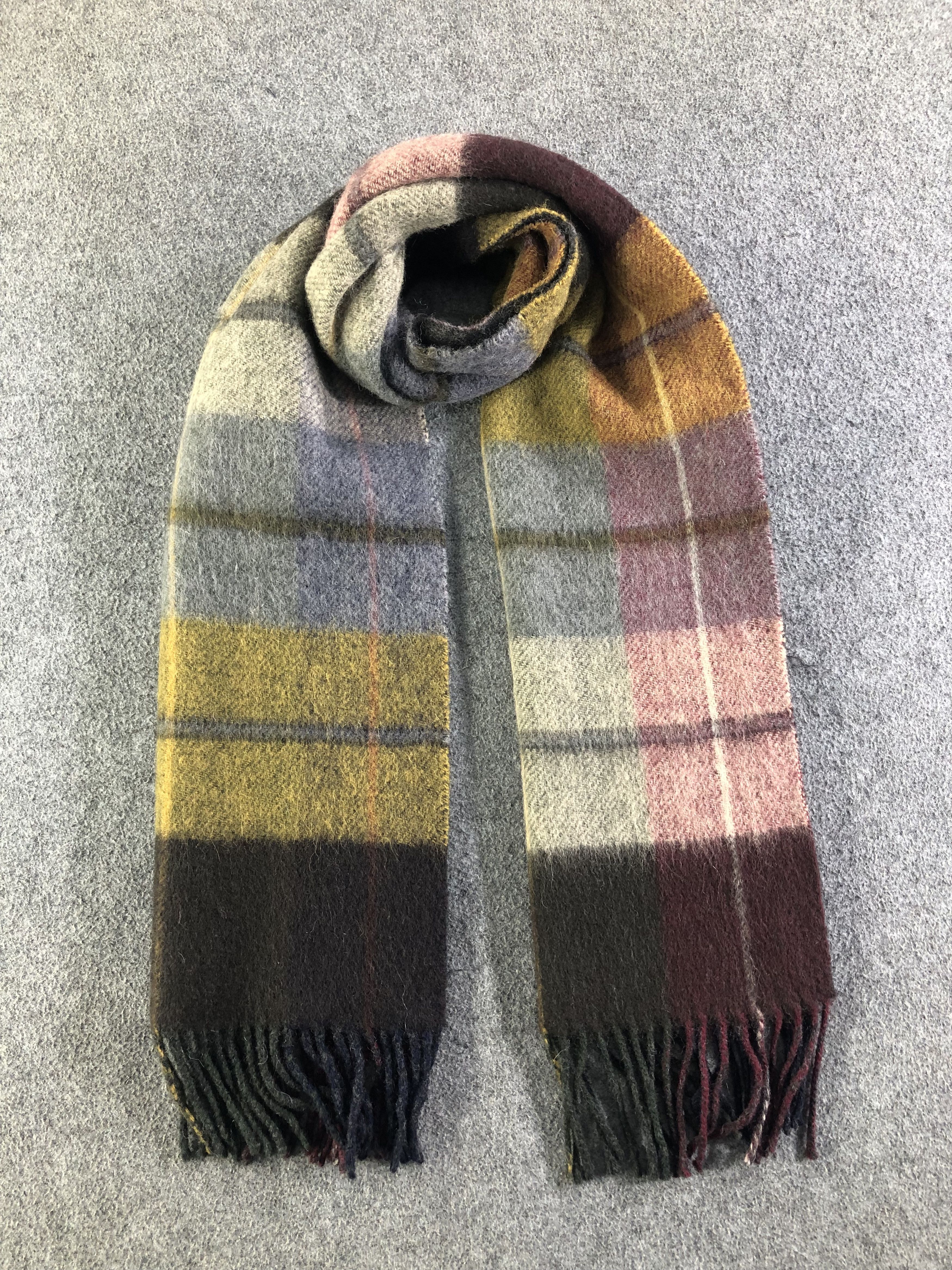 Hardy Amies Hardy Amies Scarf / Muffler / Neckwear SS1219 Size ONE SIZE - 1 Thumbnail