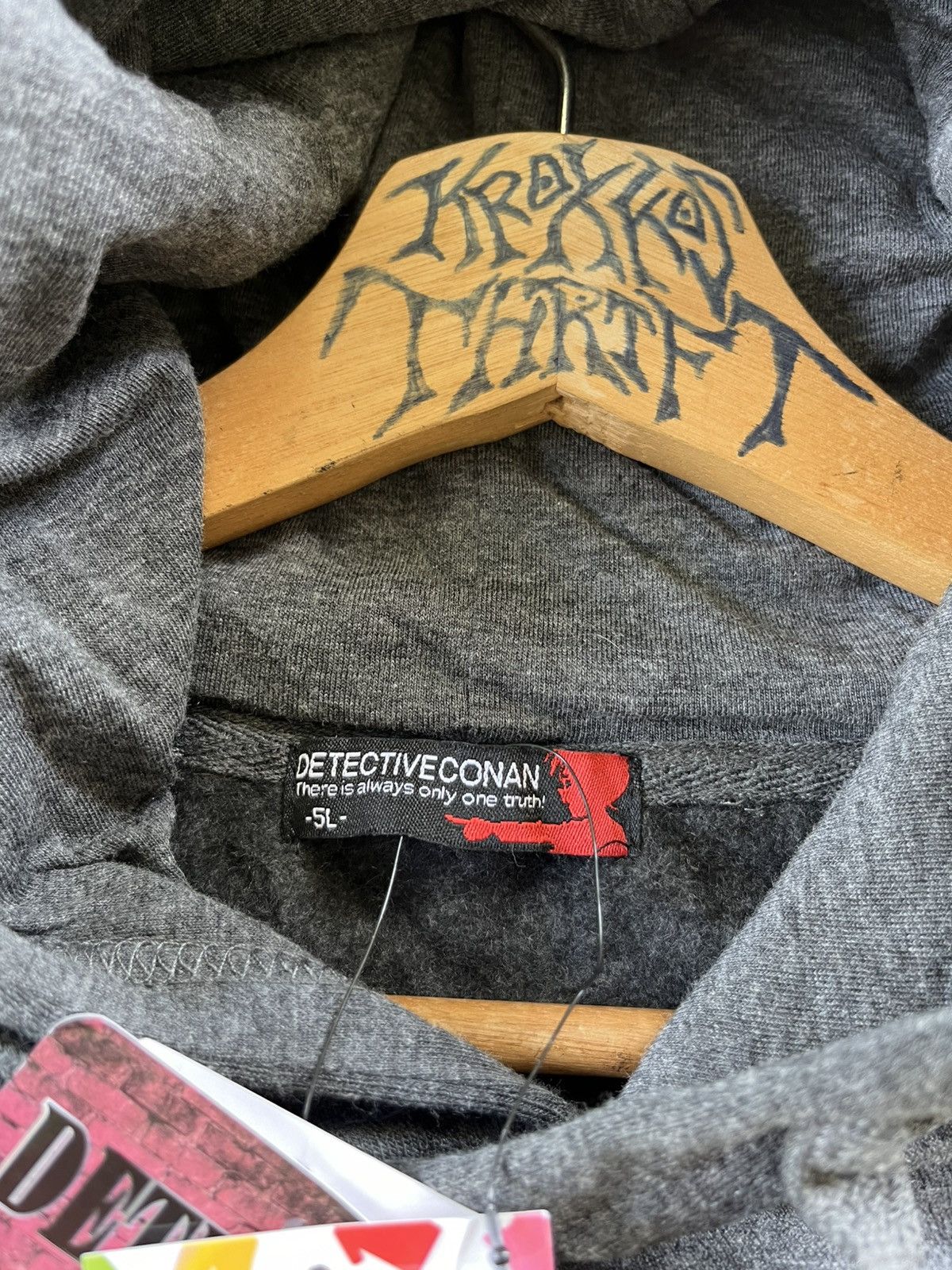 Anime × Japanese Brand ⚡️DEADSTOCK⚡️Detective Conan Akai Backhit Hoodie with tag Size US XXL / EU 58 / 5 - 6 Thumbnail