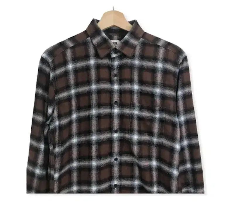 Flannel Japanese Brand Uniqlo Flannel Shirt Button Up Size US M / EU 48-50 / 2 - 2 Thumbnail