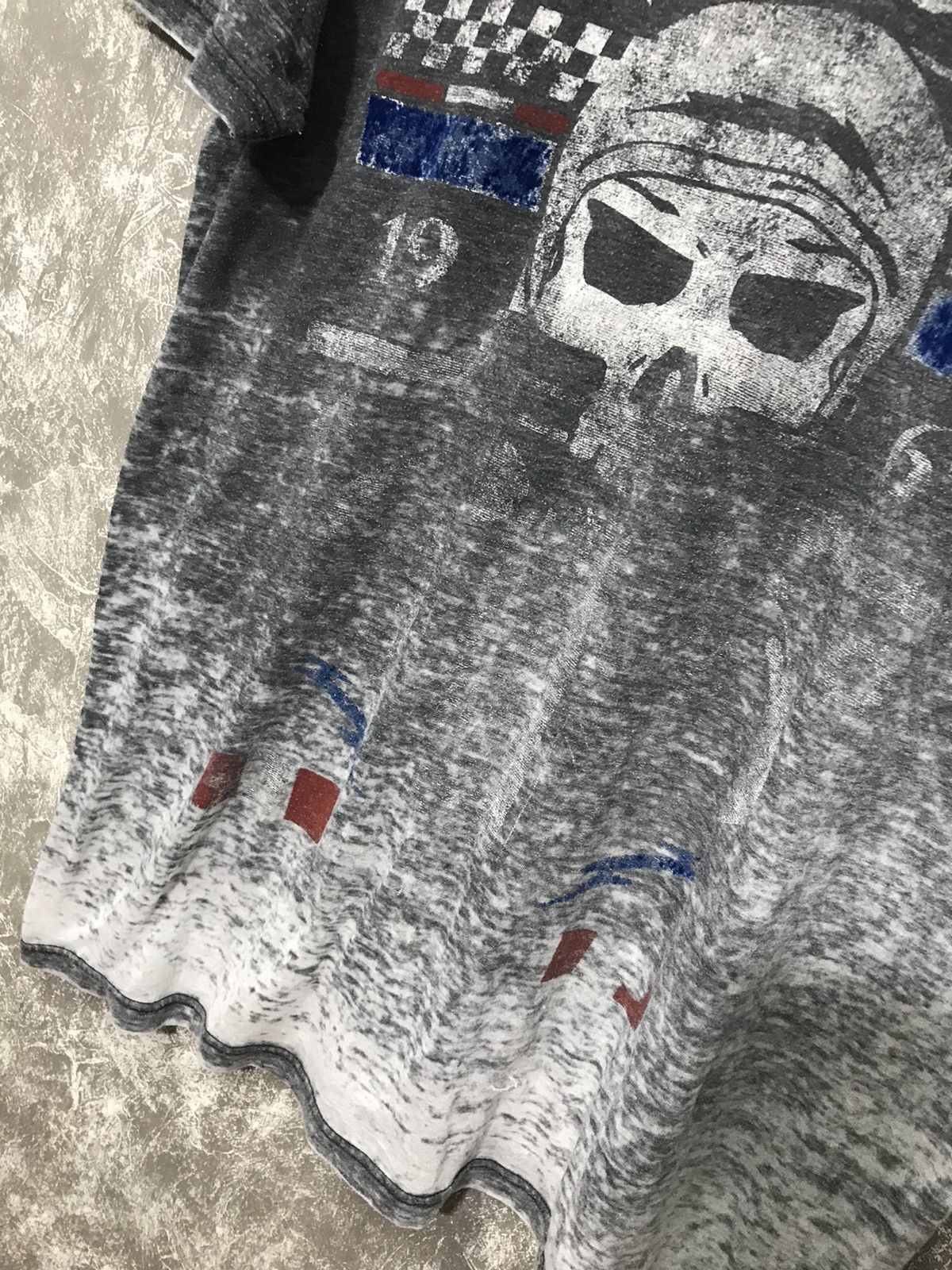 Affliction × Helix × Southpole Helix Affliction Skull Y2K Graphic Tee Size US XL / EU 56 / 4 - 6 Thumbnail